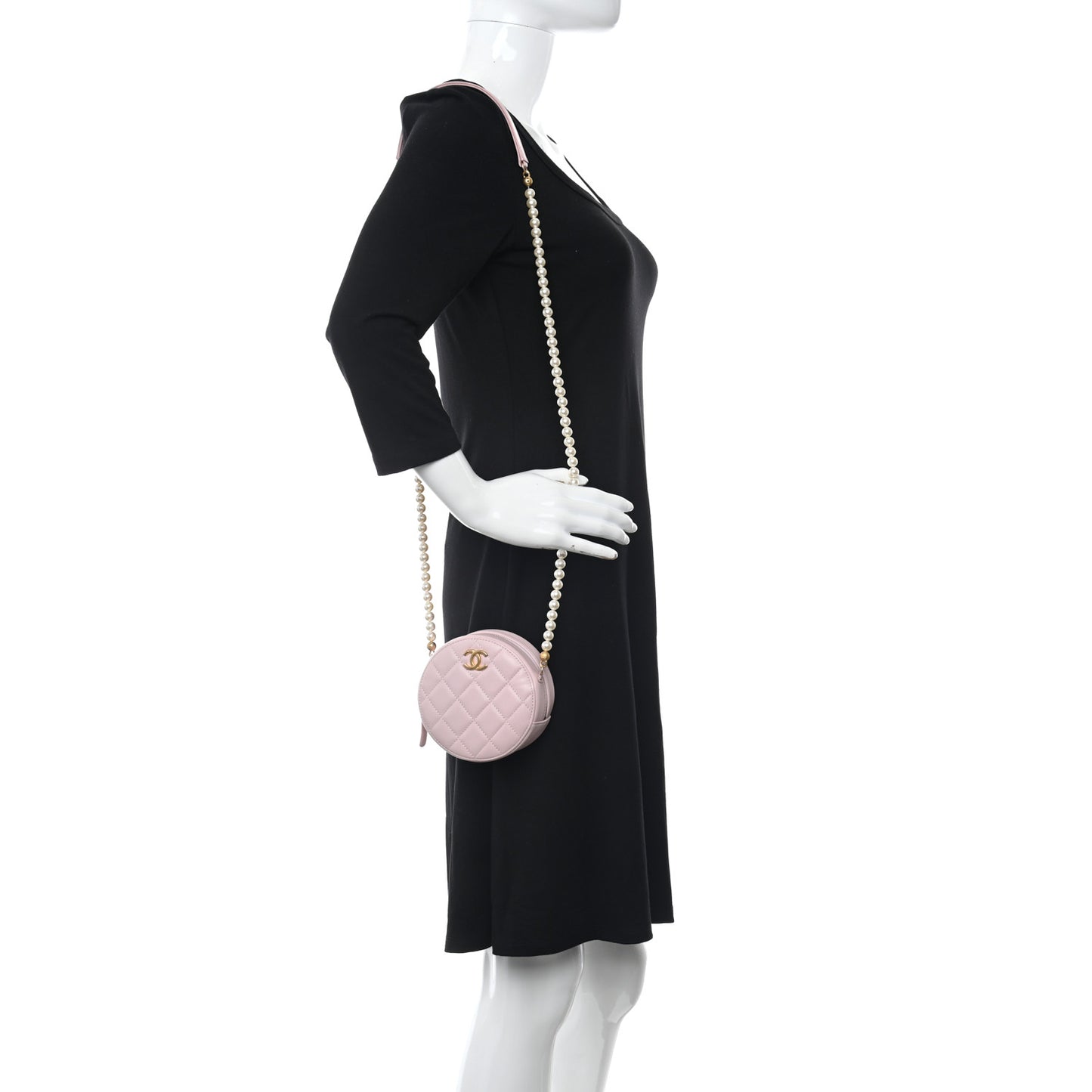 Calfskin Quilted Pearl Round Clutch With Chain Light Pink