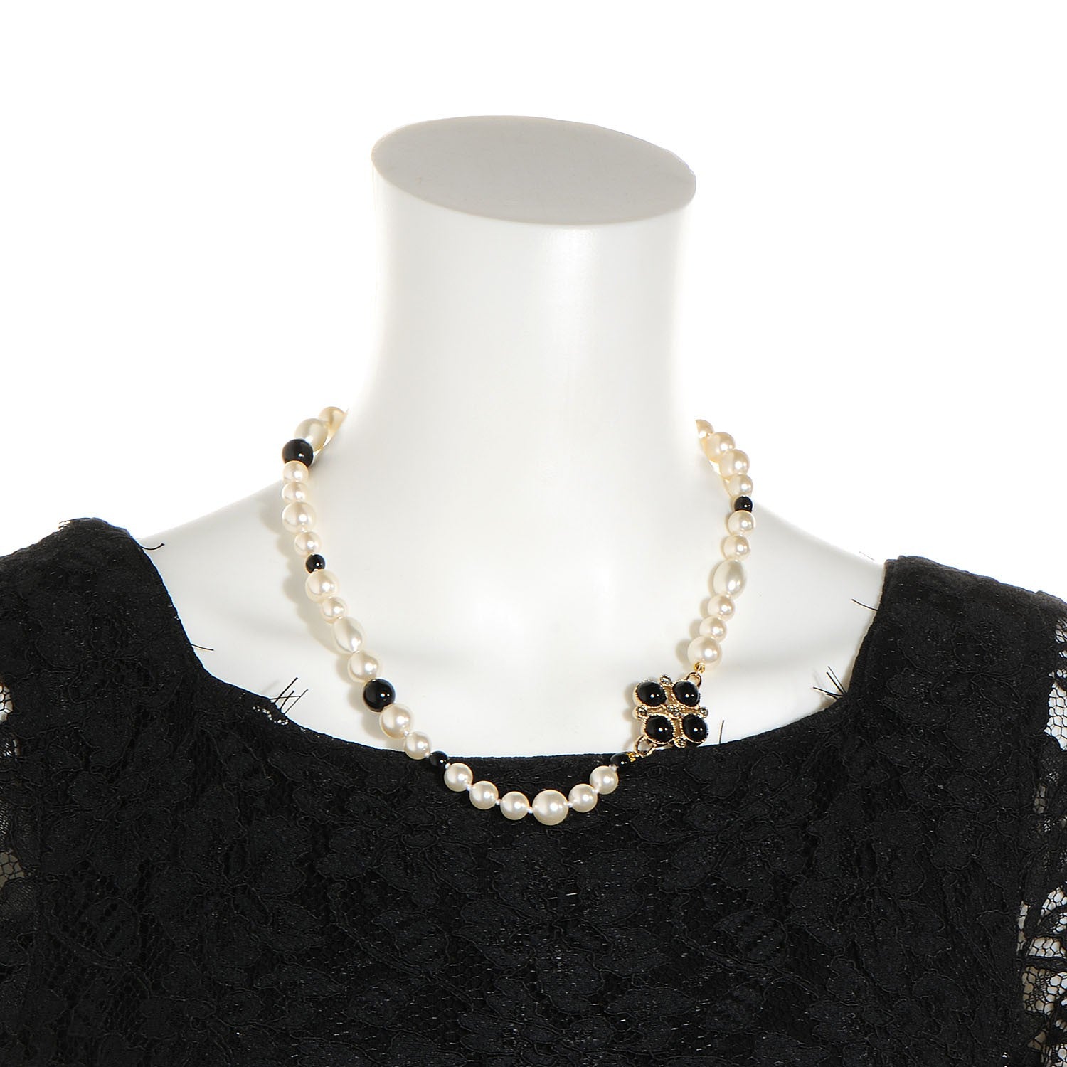 Chanel Poured Glass Faux Pearl Short Necklace 2 of 5