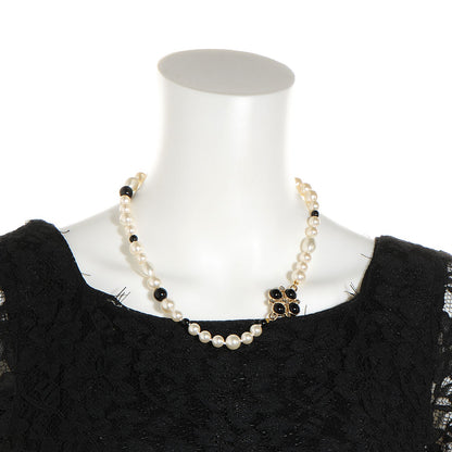 Chanel Poured Glass Faux Pearl Short Necklace 2 of 5