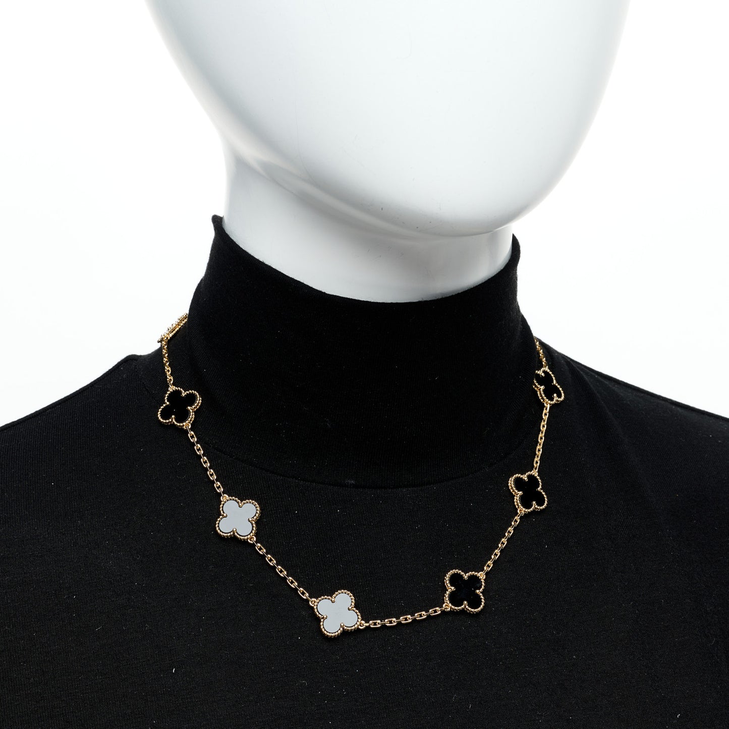18K Yellow Gold Black Onyx 10 Motifs Vintage Alhambra Necklace