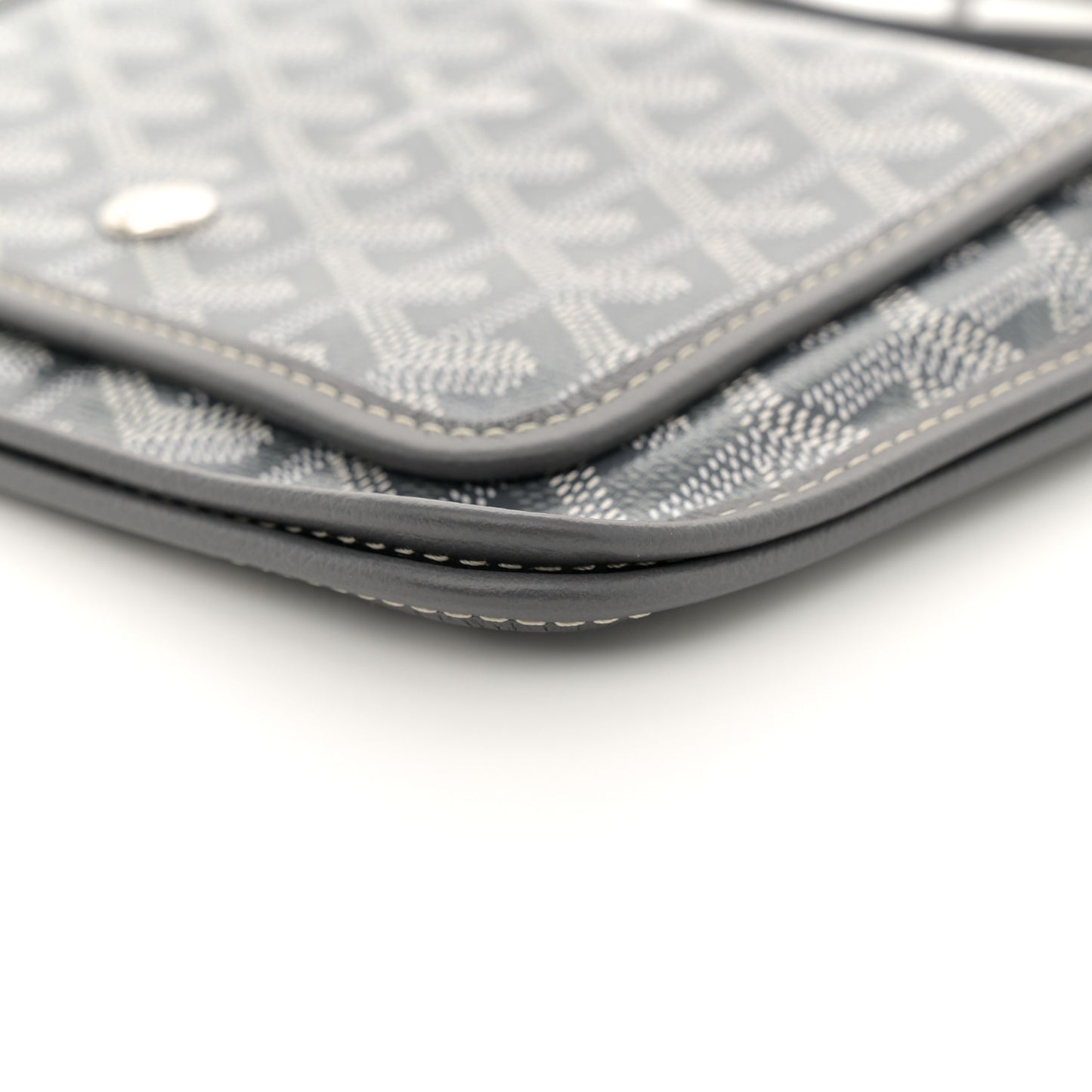 Goyardine Plumet Wallet Clutch Grey