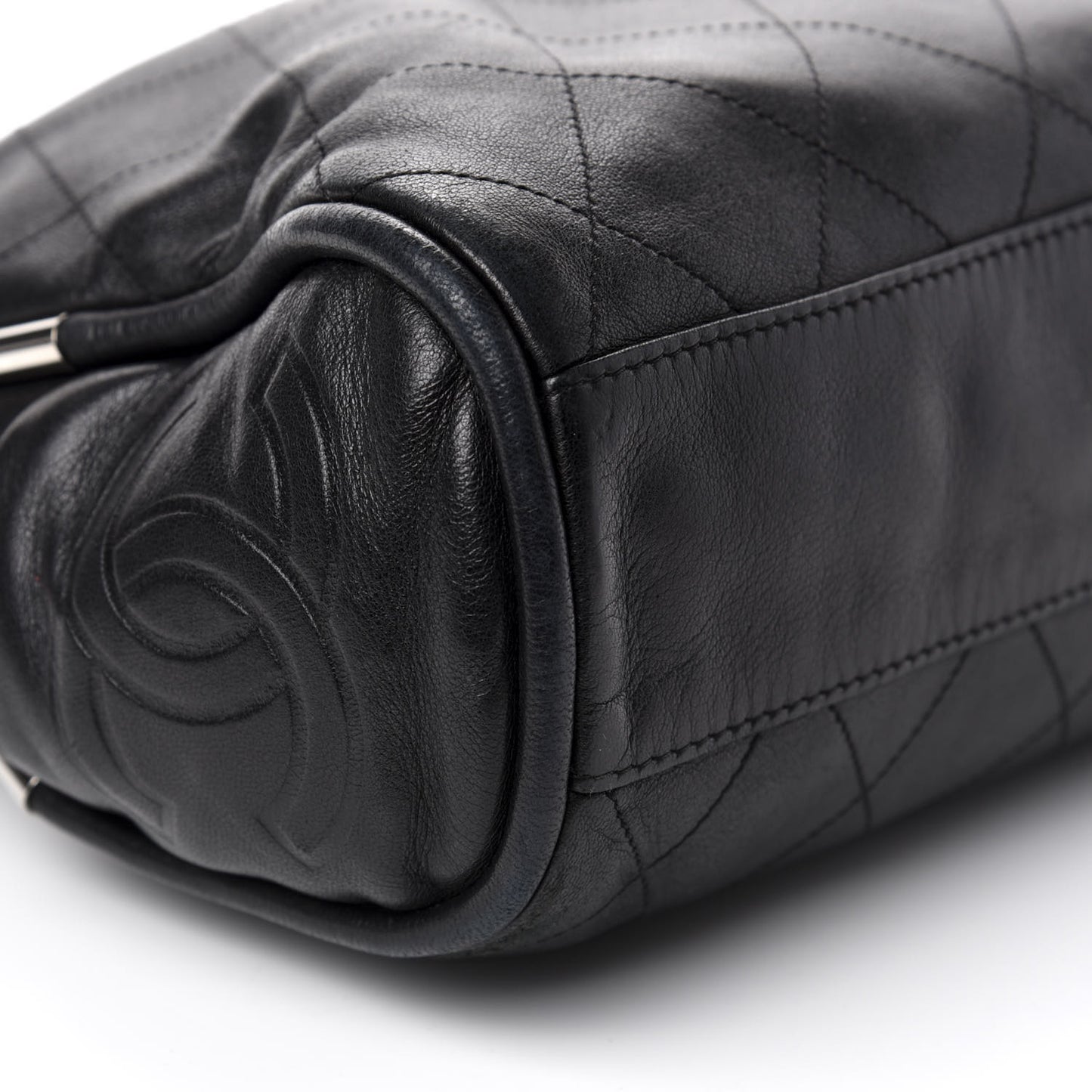 Lambskin Stitched Medium Ultimate Soft Tote Black