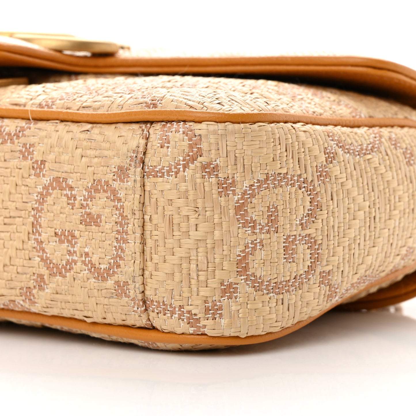 Raffia GG Monogram Matelasse Small GG Marmont Shoulder Bag Natural Beige Off White Sun Oil