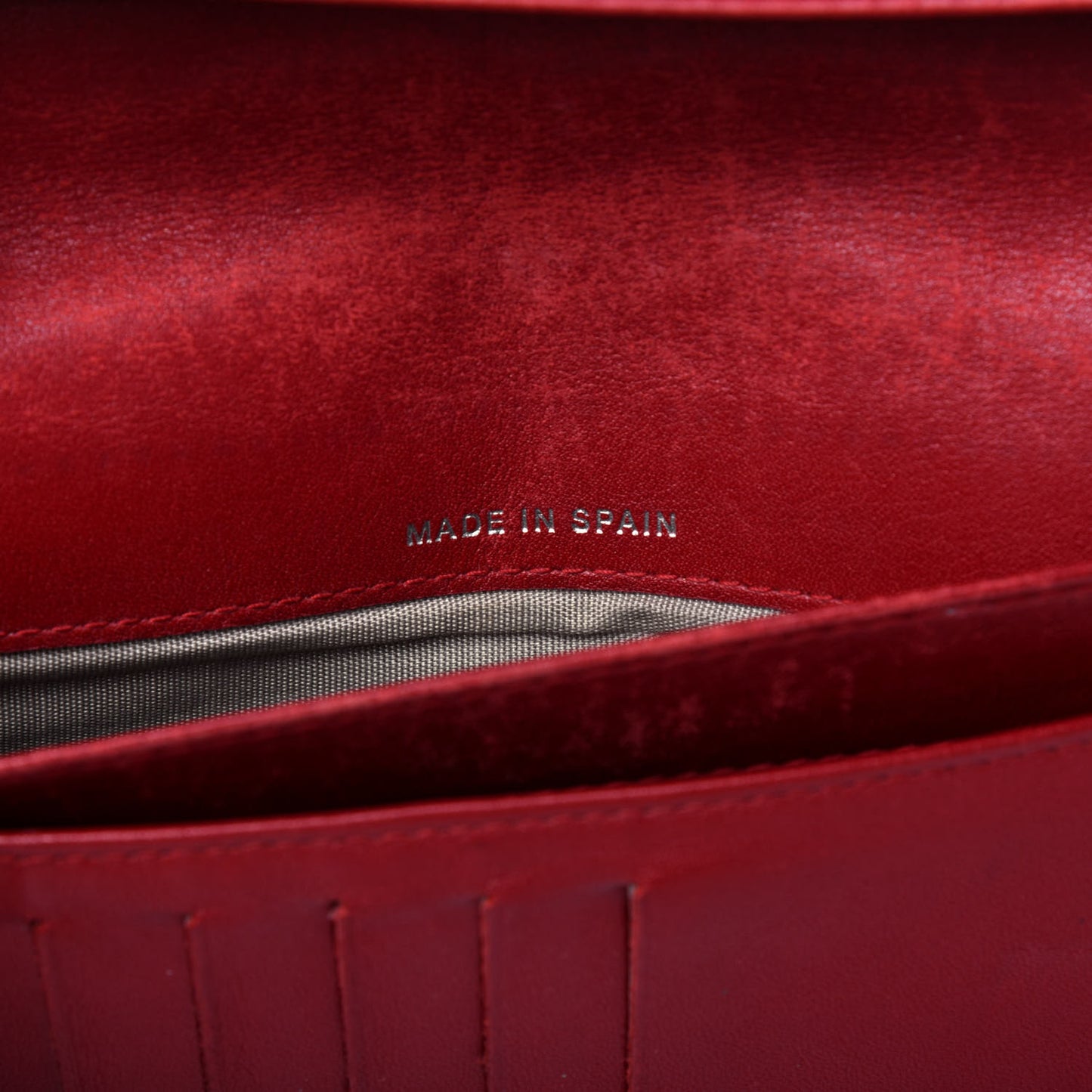 Caviar Timeless CC Yen Wallet Red
