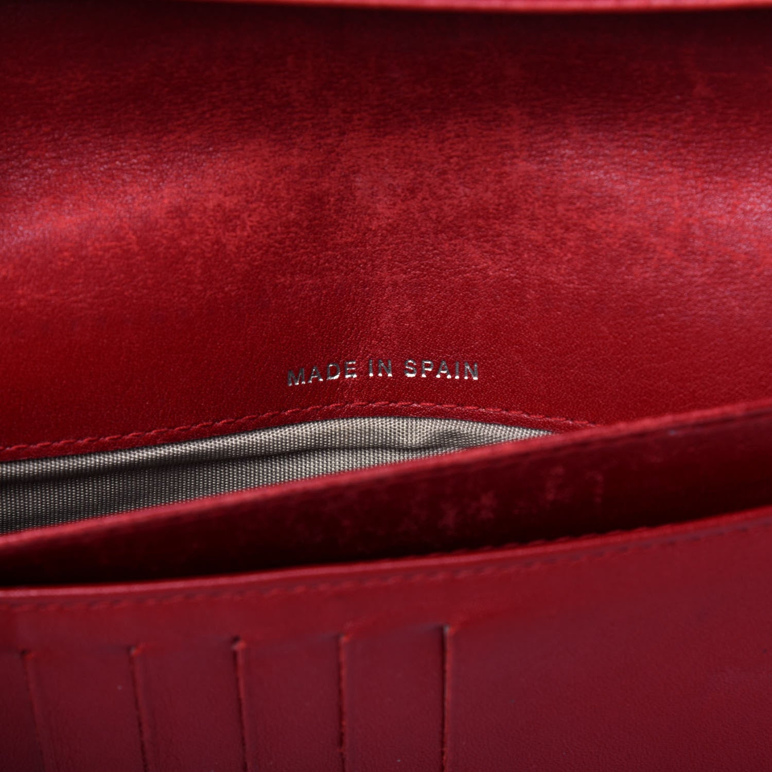 Chanel Caviar Timeless CC Yen Wallet Red 7 of 27