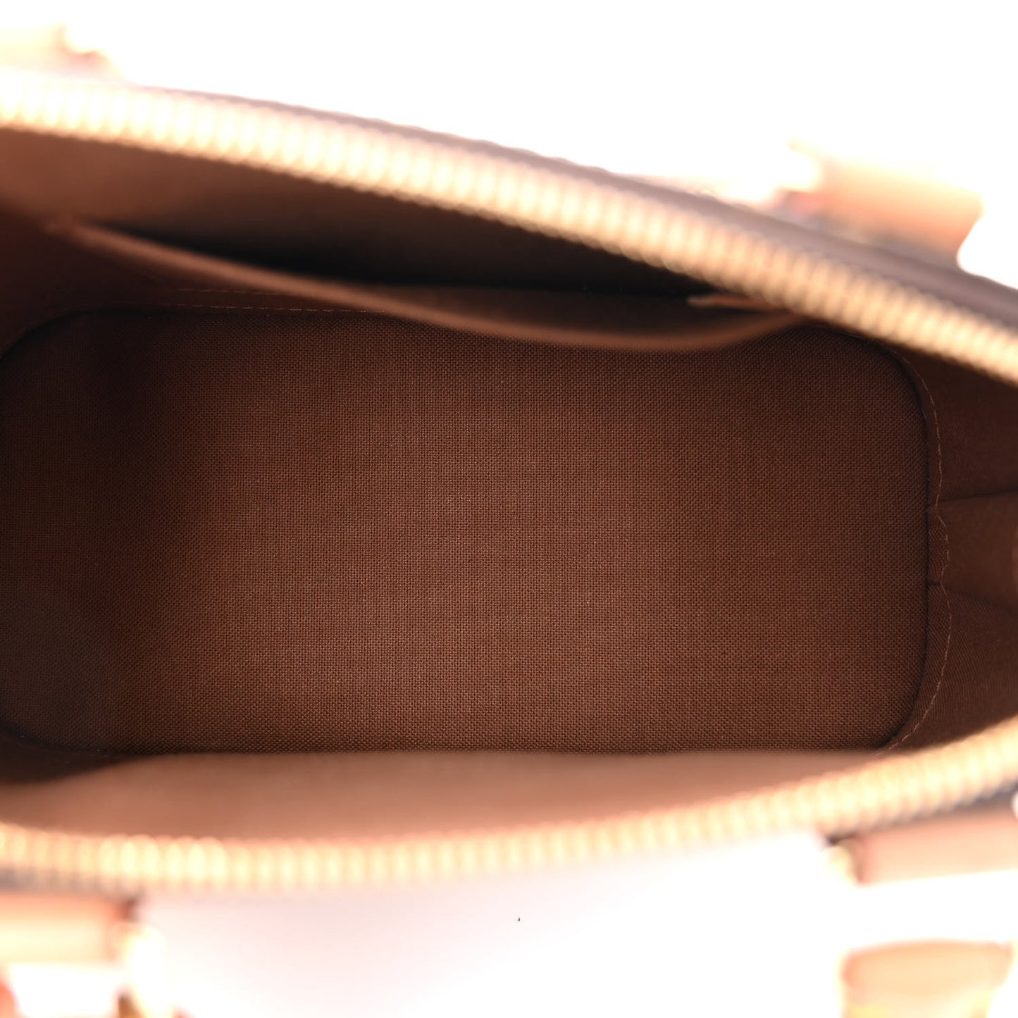 Monogram Alma BB