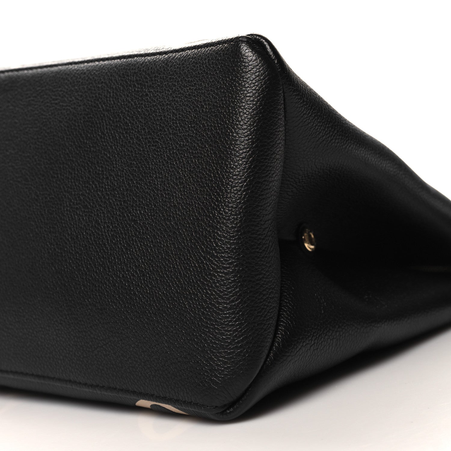 Louis Vuitton Empreinte Monogram Giant Grand Palais Black Beige 11 of 11