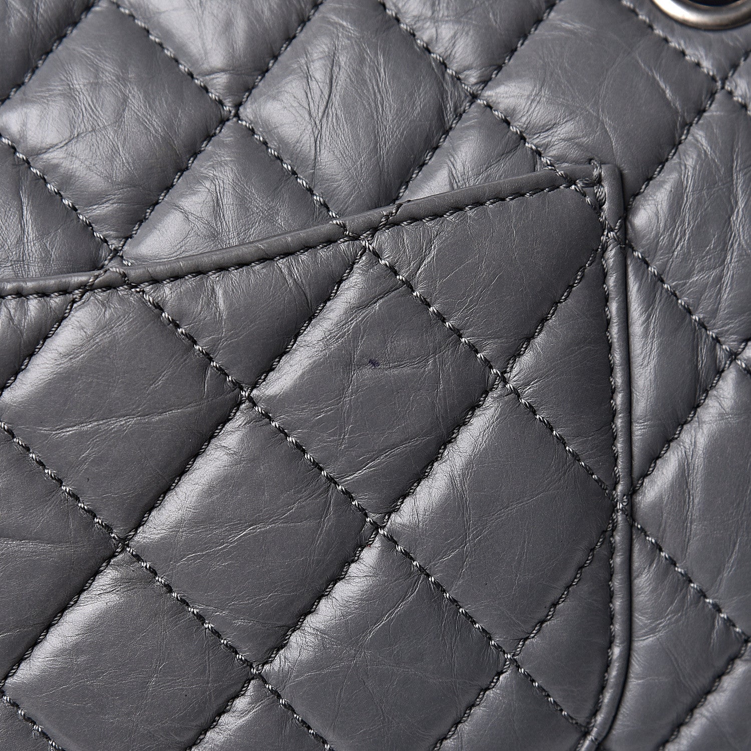 Chanel Aged Calfskin Medium Reissue Camera Case Grey 13 of 13