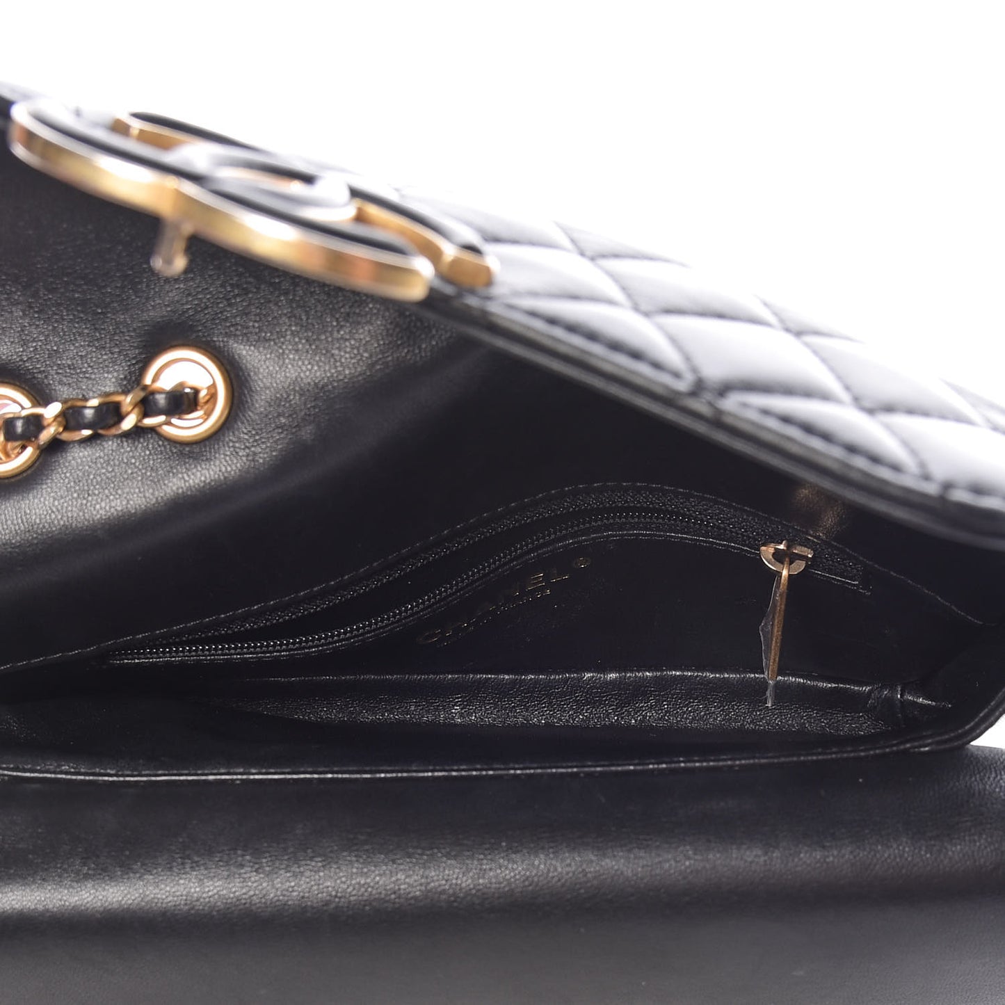 Lambskin Quilted Small CC Chic Flap Black