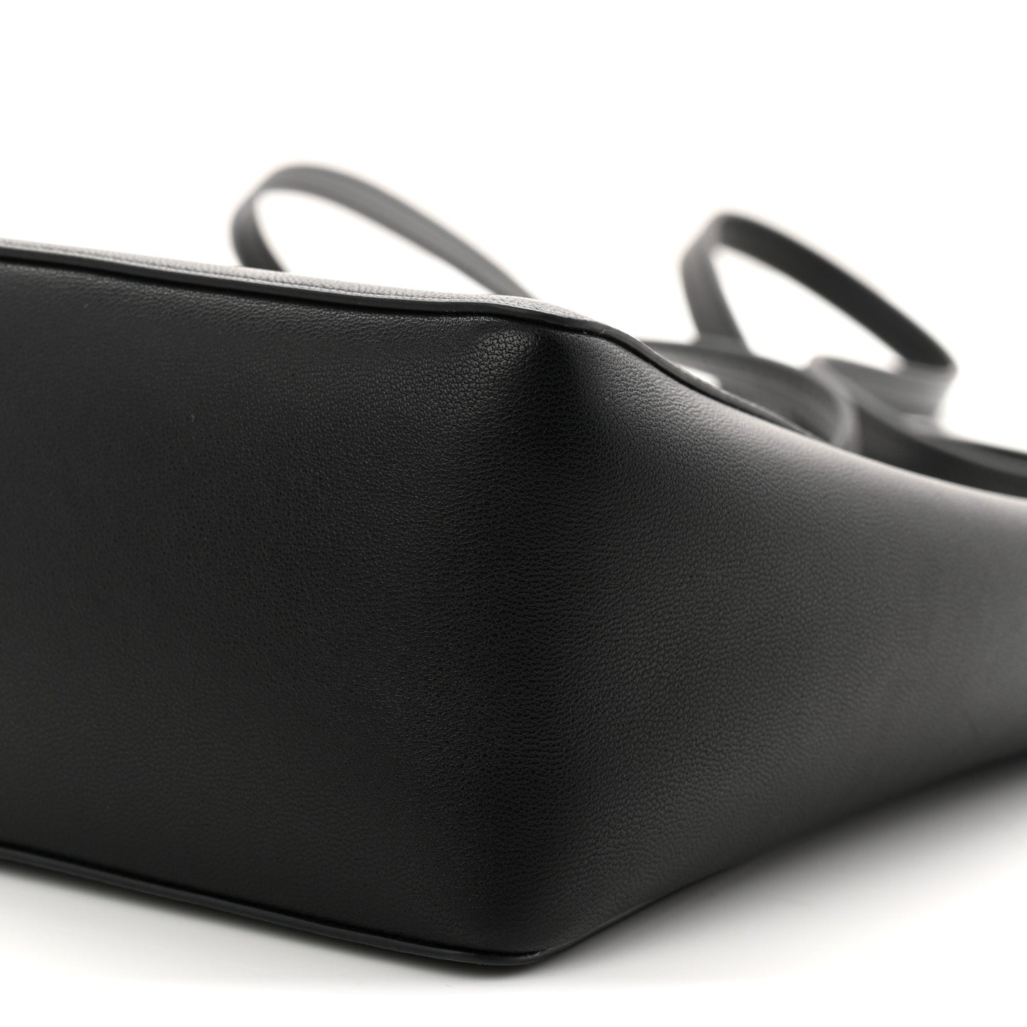 Nappa VLogo Bold Bucket Bag Black