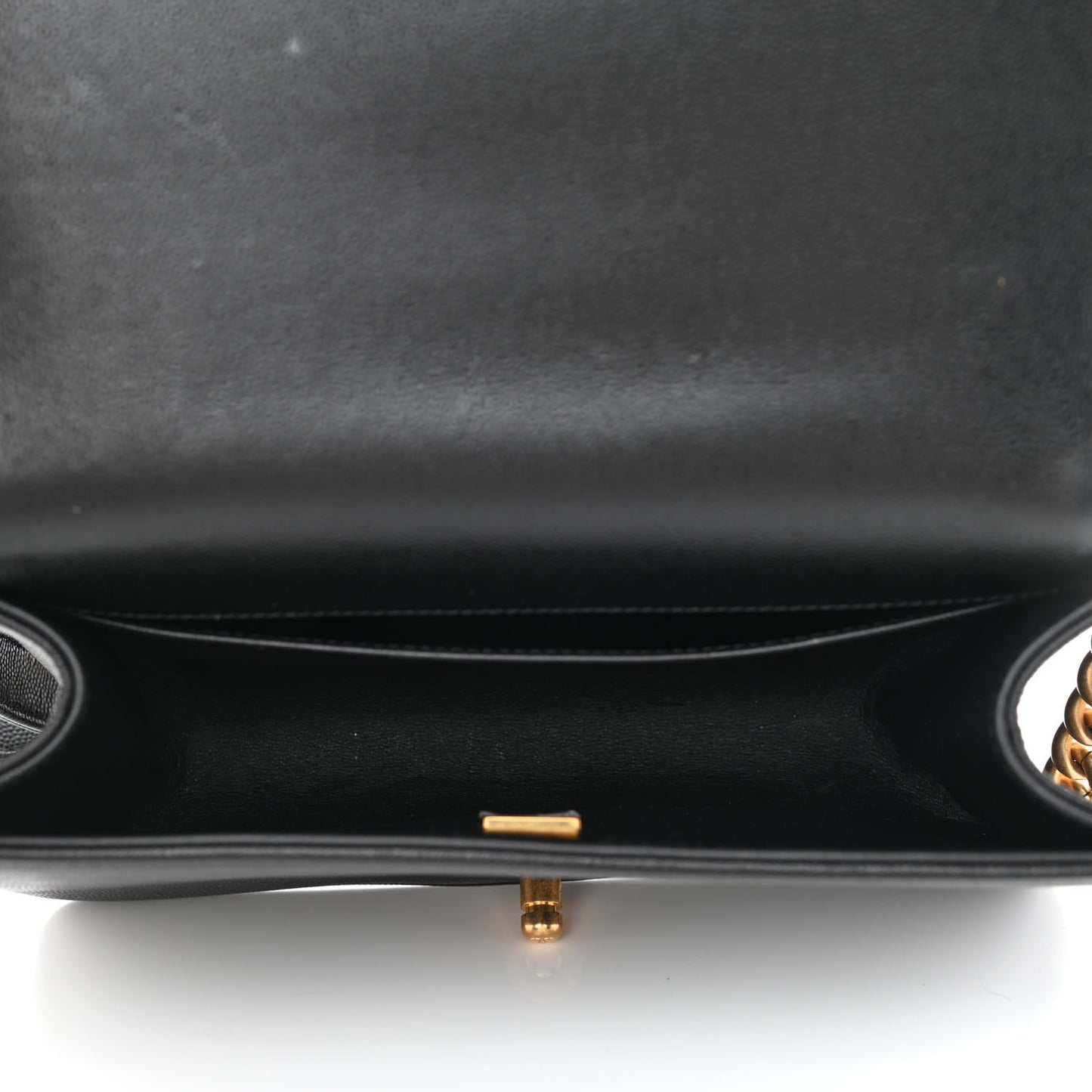 Caviar Quilted Medium Boy Flap Black