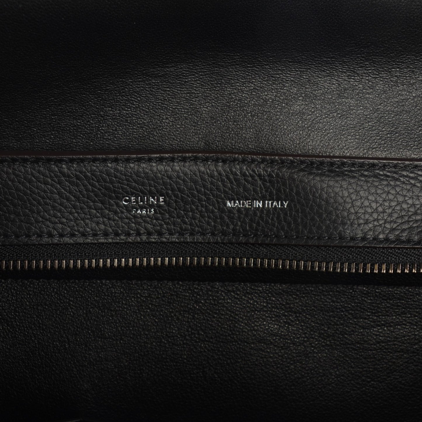 Drummed Calfskin Suede Medium Trapeze Black