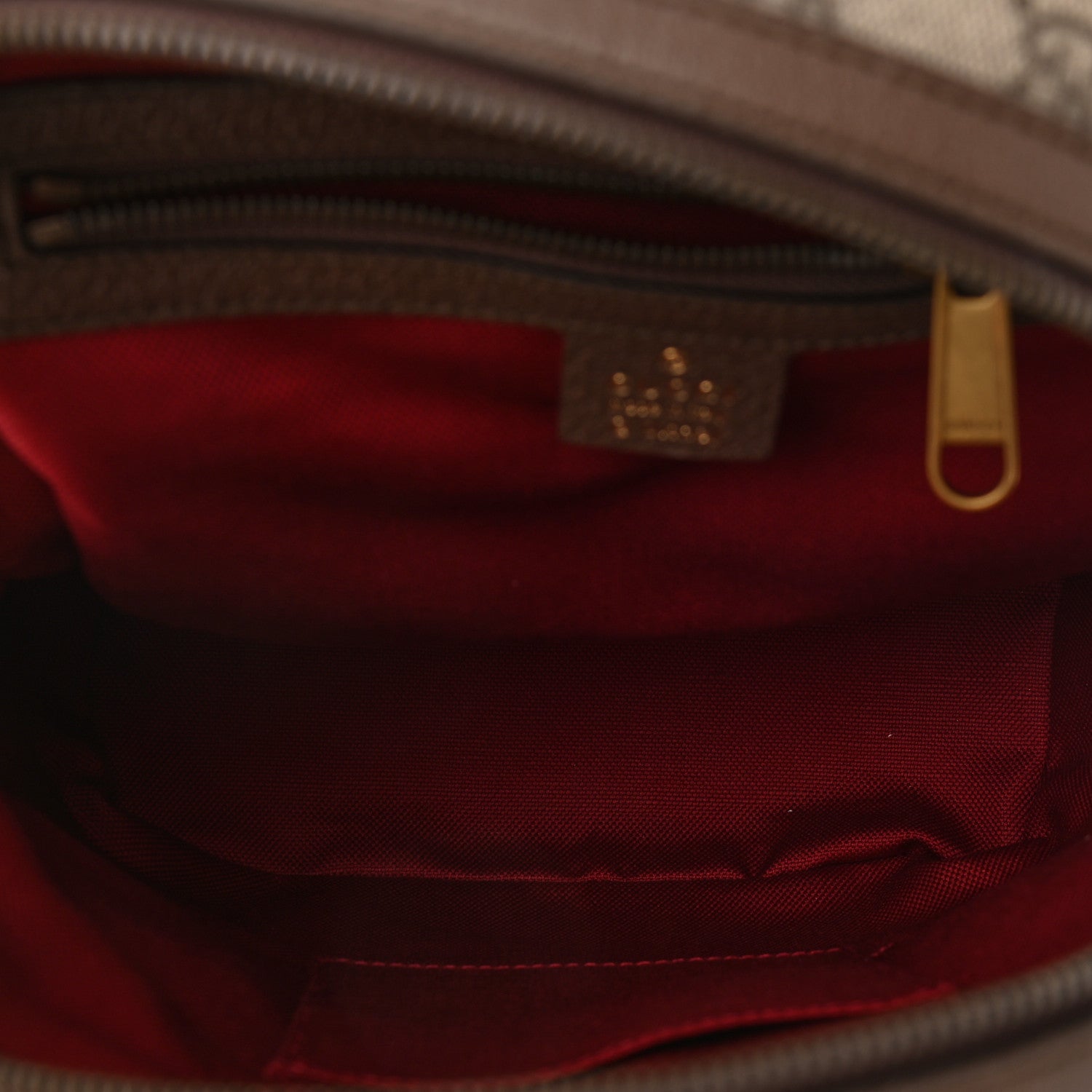 Gucci X DISNEY GG Supreme Monogram Donald Duck Small Interlocking G Dome Backpack Beige Multicolor New Acero 5 of 10