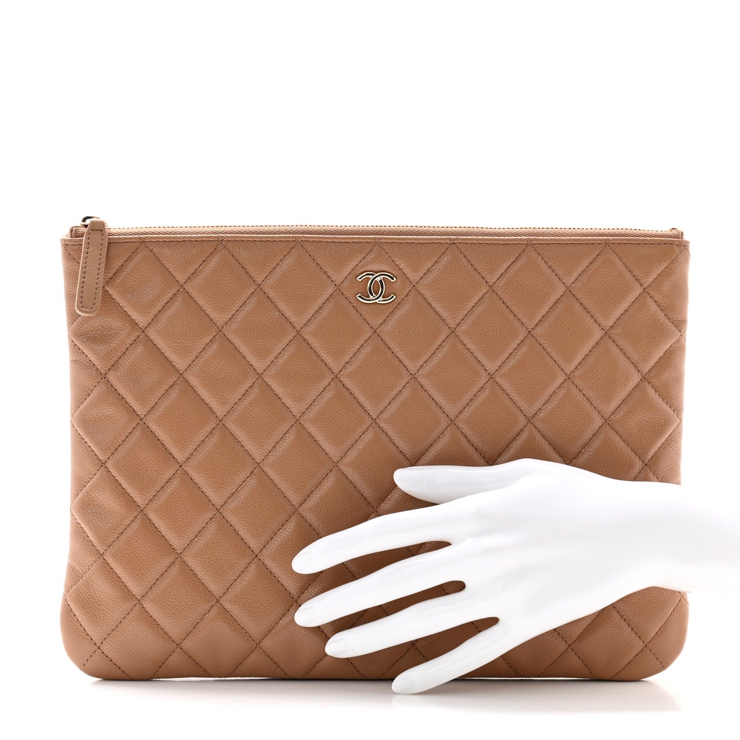 Caviar Quilted Medium Cosmetic Case Beige