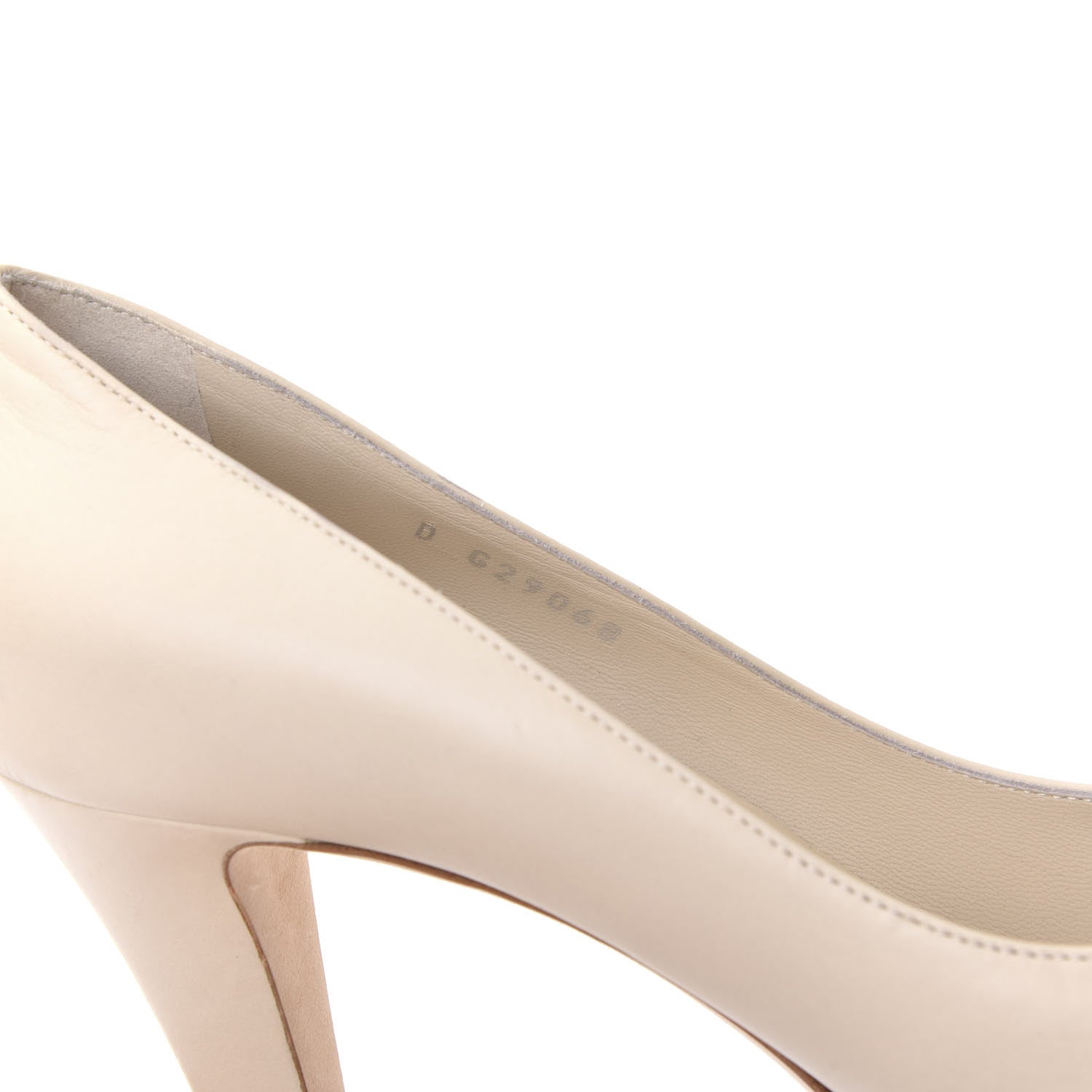 Chanel Calfskin CC Cap Toe Platform Chain Pumps 39 Beige Black 8 of 8
