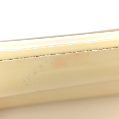 Saint Laurent Patent Calfskin Ombre Monogram Large Belle De Jour Clutch Ivory Black 9 of 14