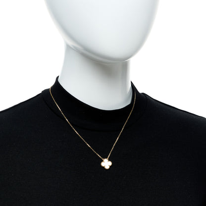 Van Cleef & Arpels 18K Yellow Gold Mother of Pearl Vintage Alhambra Pendant Necklace 2 of 6