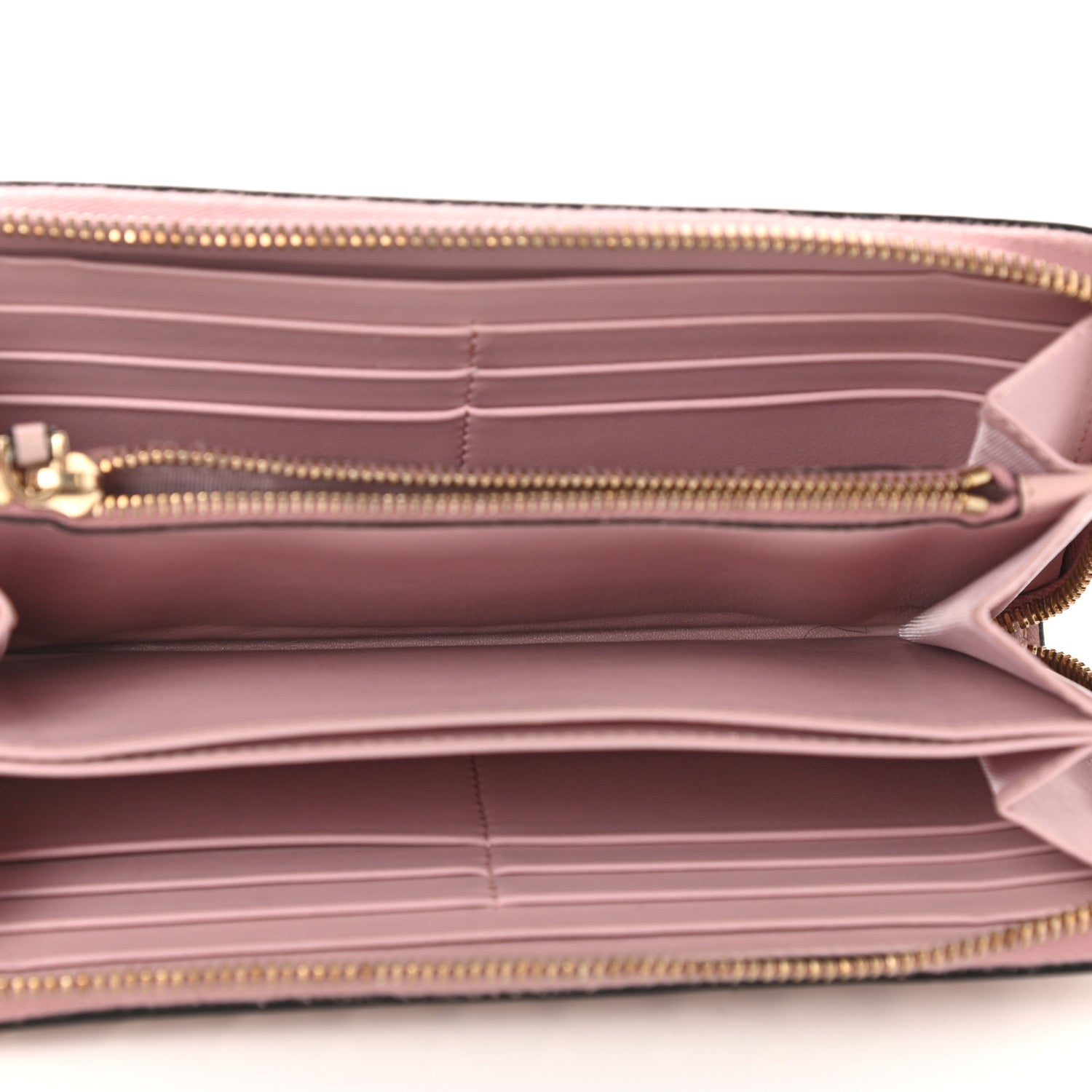 Valentino Garavani Calfskin Rockstud Zip Around Wallet Cipria 5 of 9