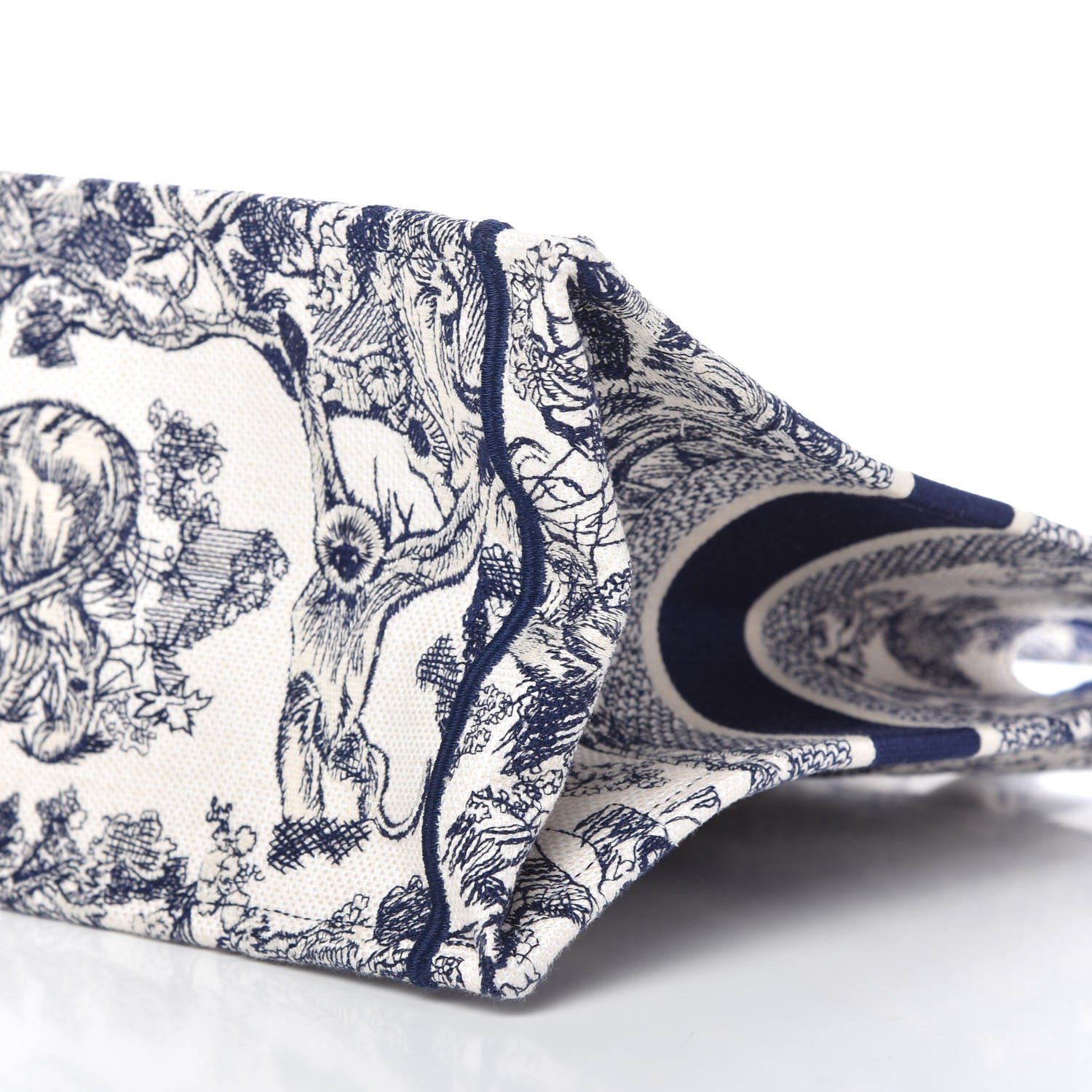 Christian Dior Canvas Embroidered Medium Dioriviera Toile De Jouy Book Tote Blue 7 of 11