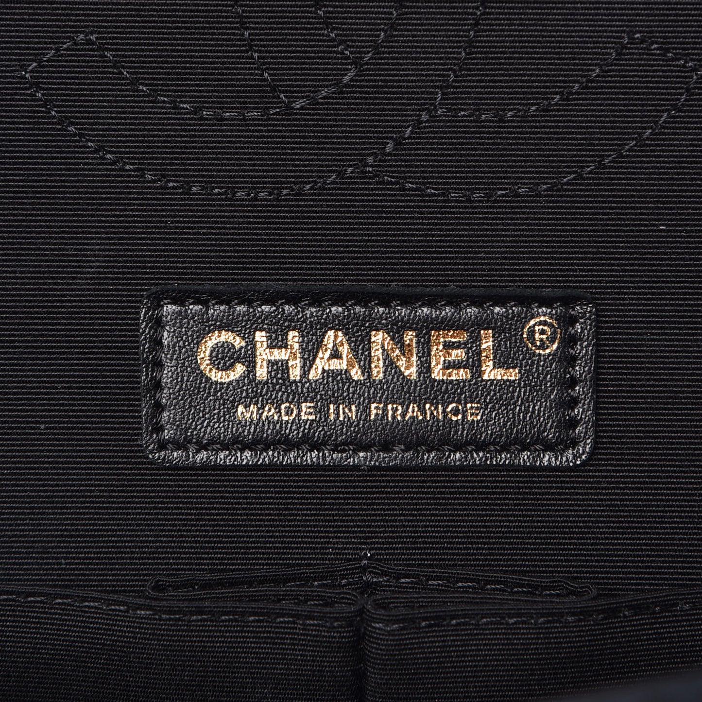 Caviar Iridescent Calfskin Duo Medium Double Flap Light Gold Black