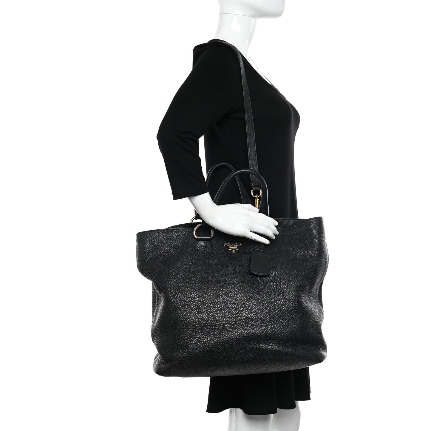 Vitello Phenix Satchel Black