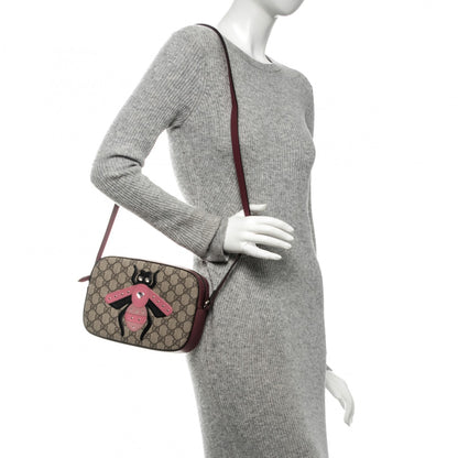 Gucci GG Supreme Monogram Calfskin Be0e Embellished Small Shoulder Bag Beige New Rosette 2 of 7