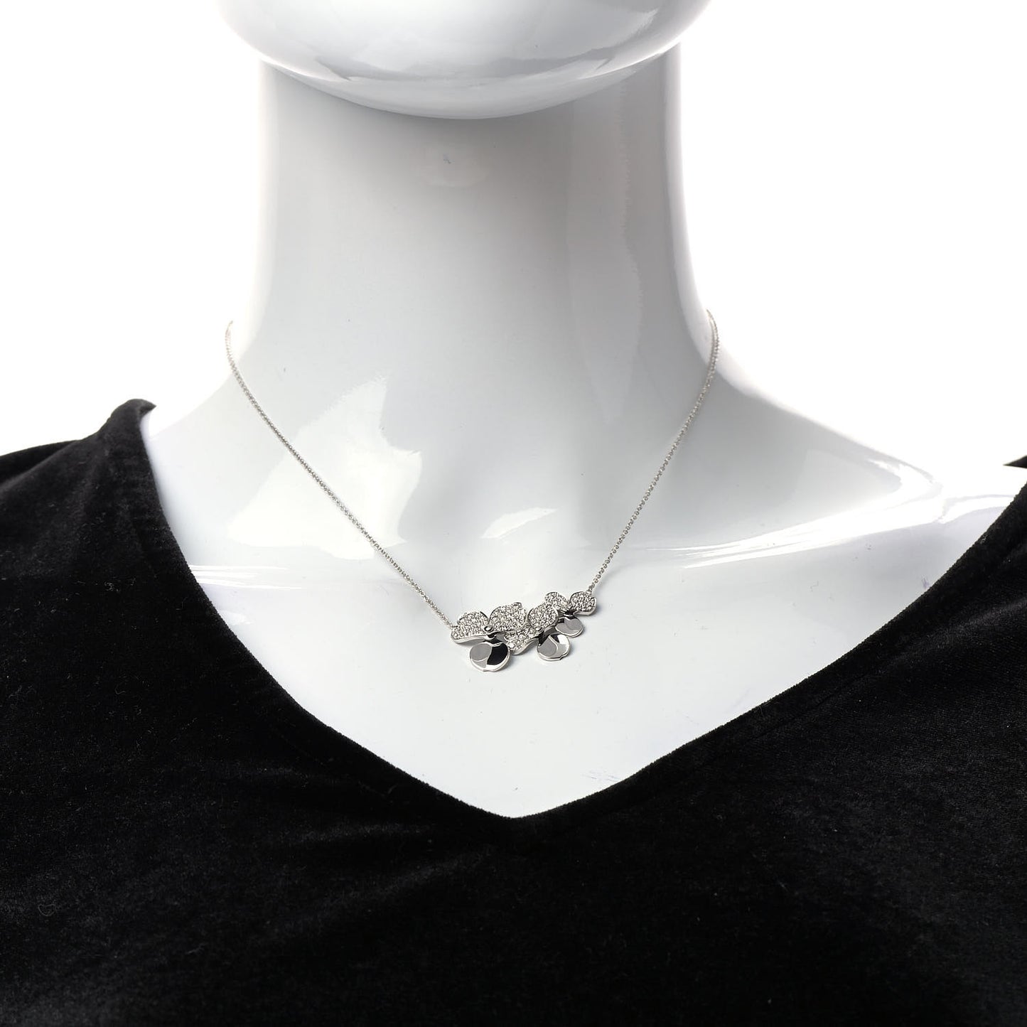 Platinum Diamond Mini Paper Flowers Cluster Pendant Necklace
