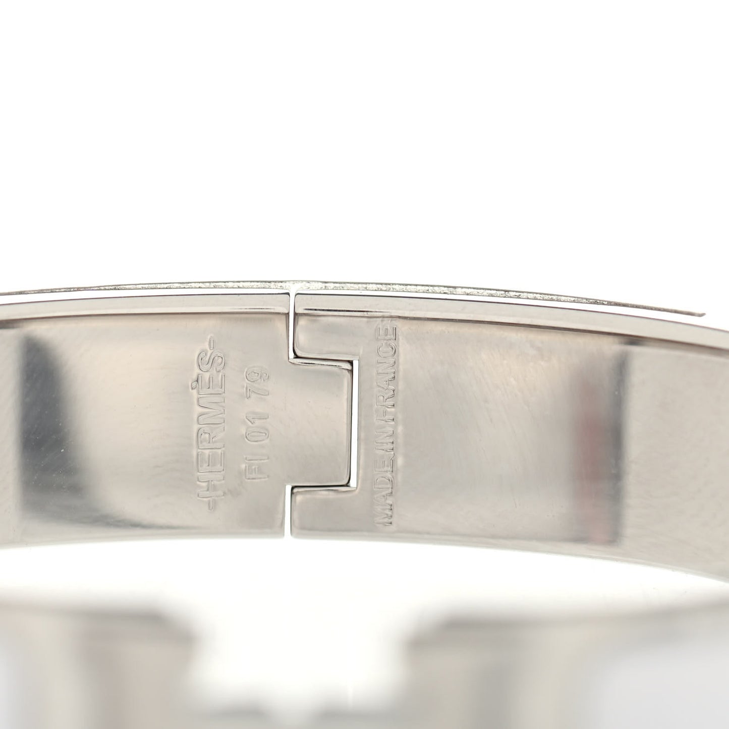 Enamel Narrow Clic Clac H Bracelet PM White