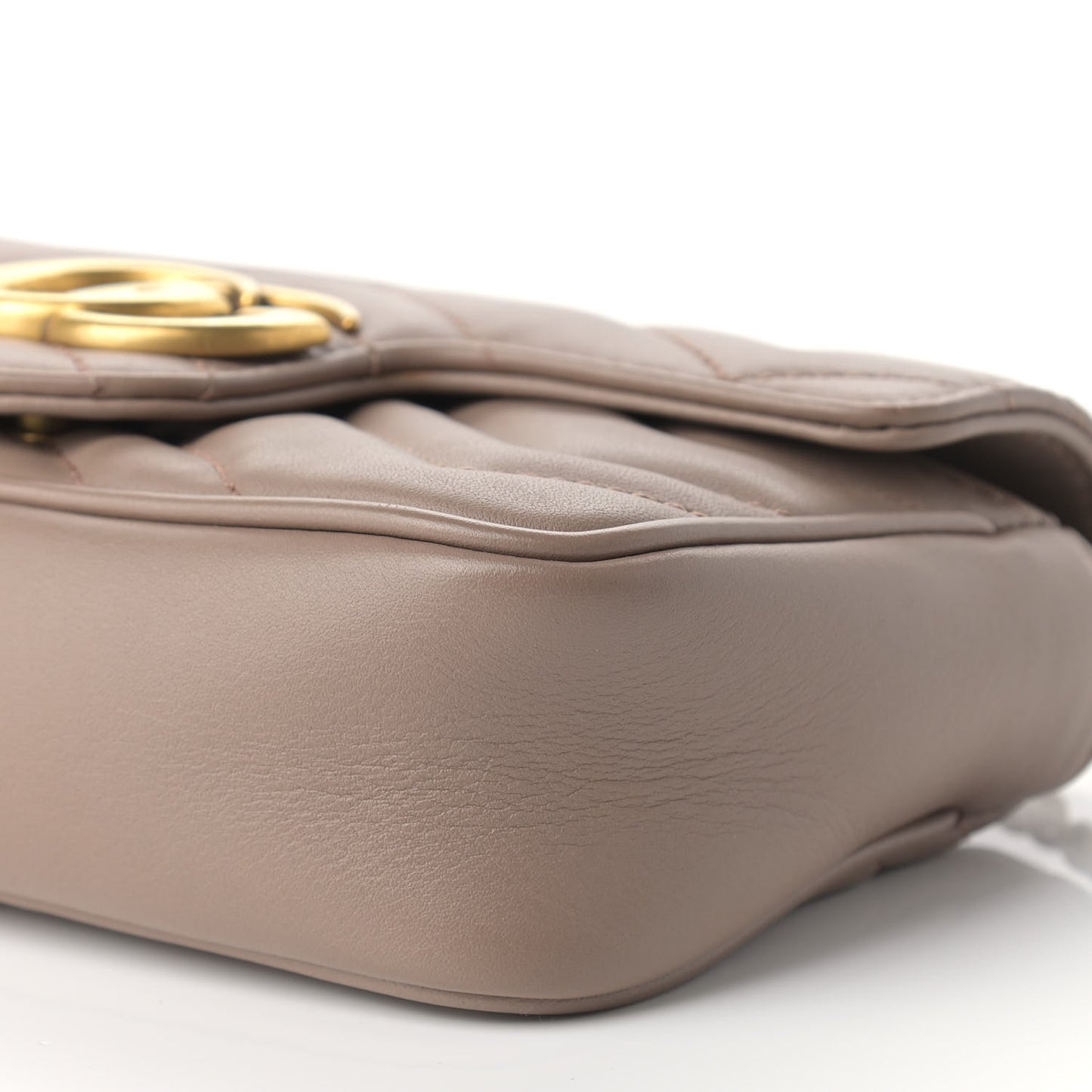 Calfskin Matelasse Super Mini GG Marmont Shoulder Bag Porcelain Rose