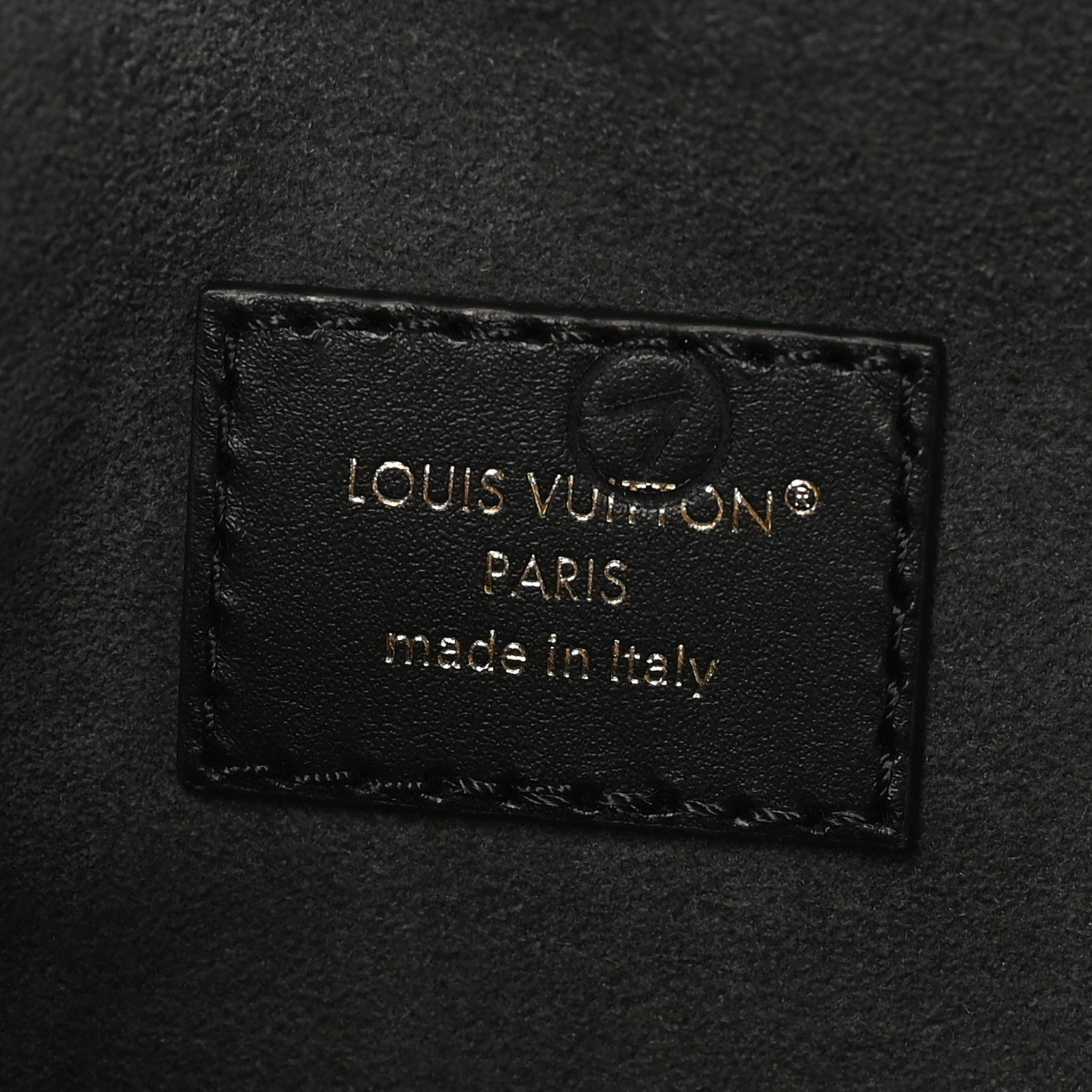 Louis Vuitton Epi Saumur BB Black 6 of 9