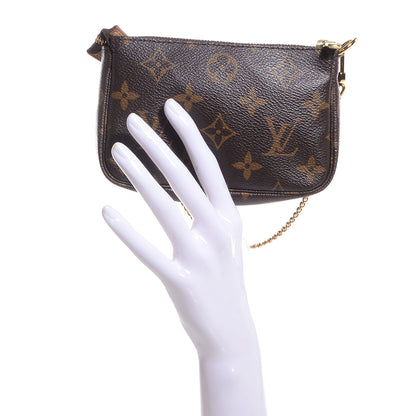 Louis Vuitton Monogram Mini Pochette Accessories 2 of 7
