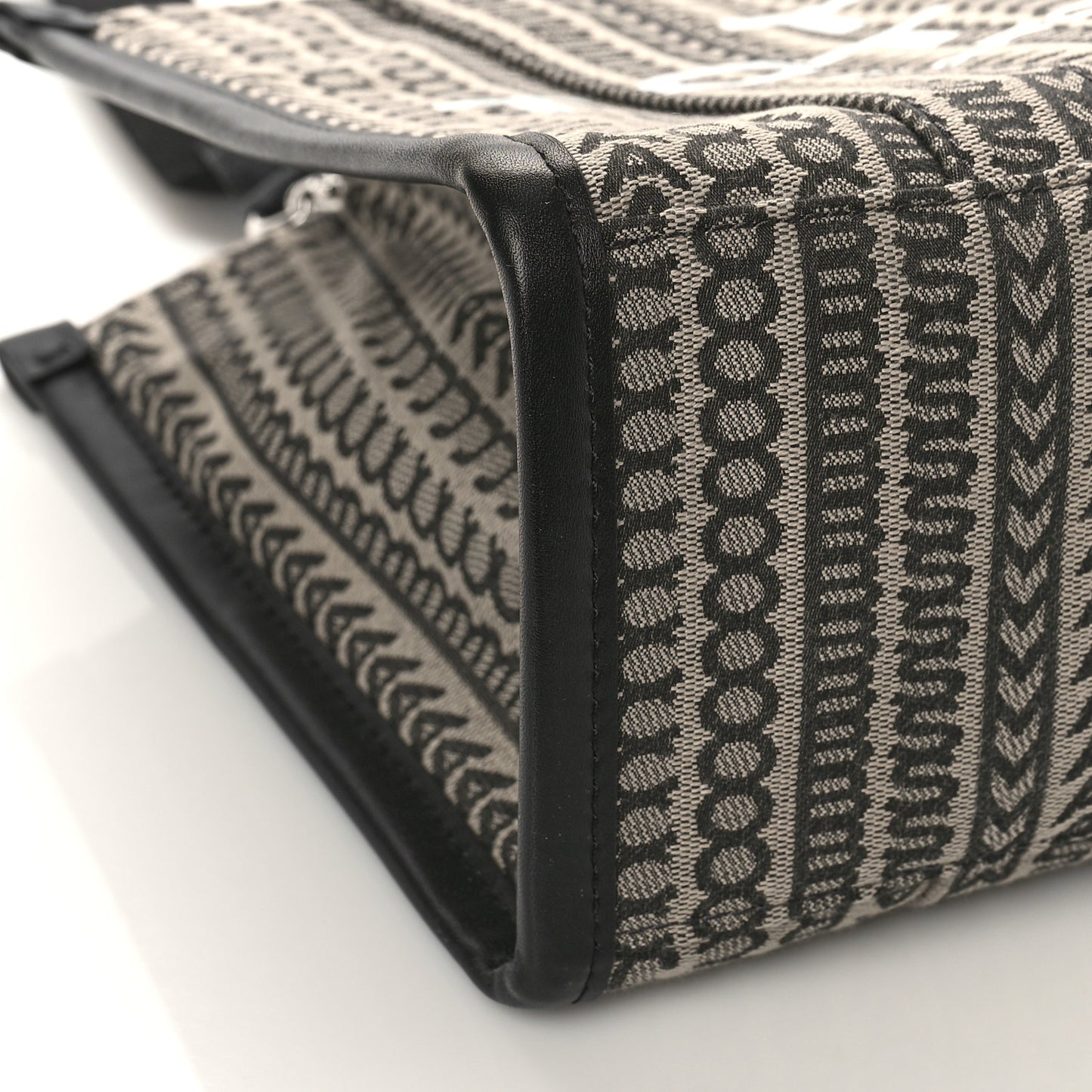 Cotton Jacquard Monogram Medium The Traveler Tote Bag Beige Multicolor