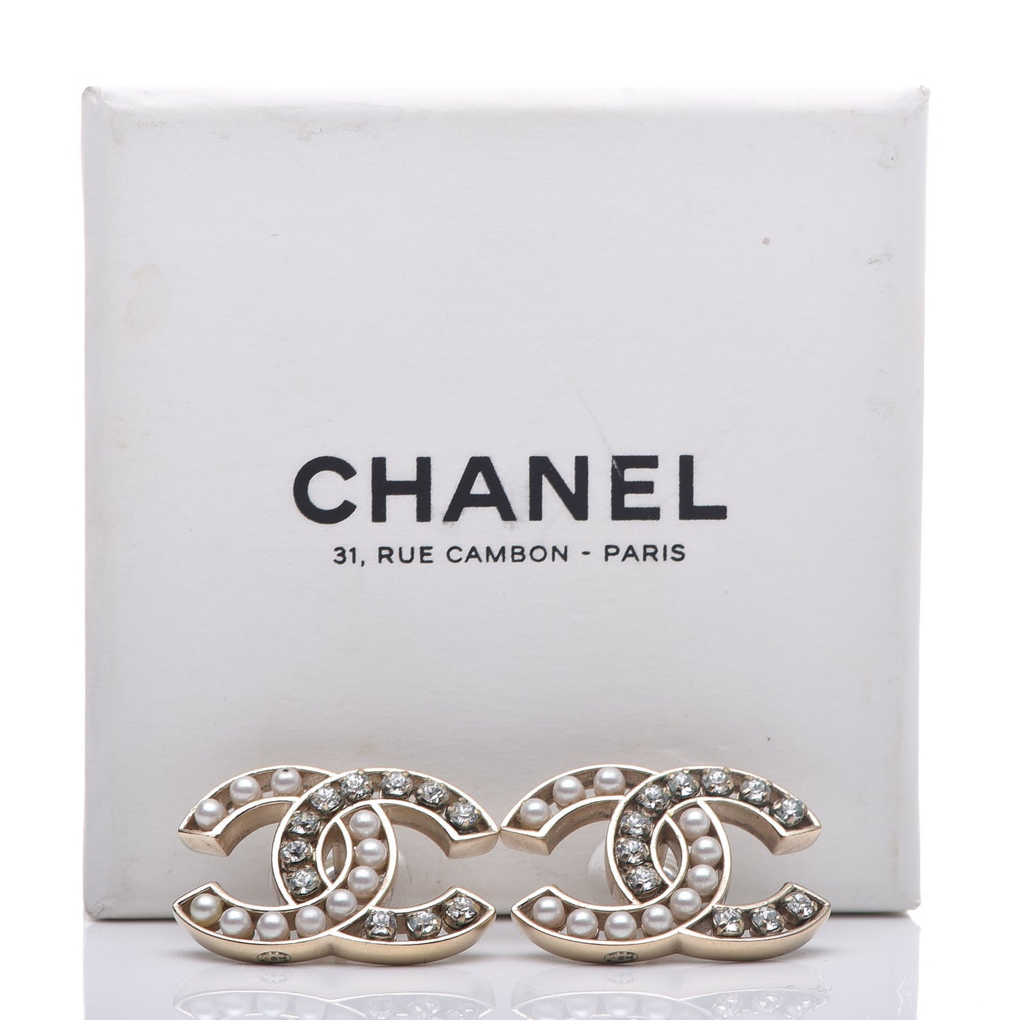 Crystal Pearl CC Earrings Light Gold