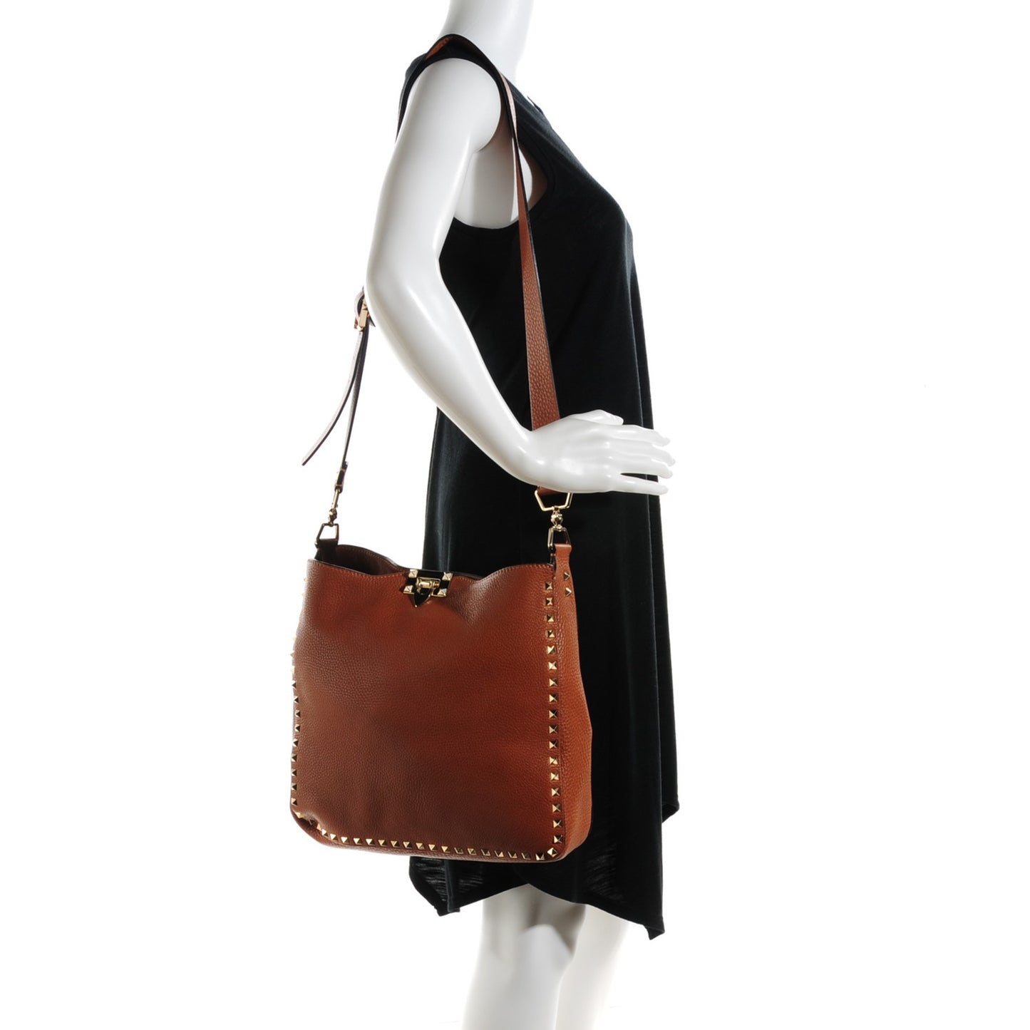 Pebbled Calfskin Large Rockstud Flip-Lock Messenger Bag Light Cuir