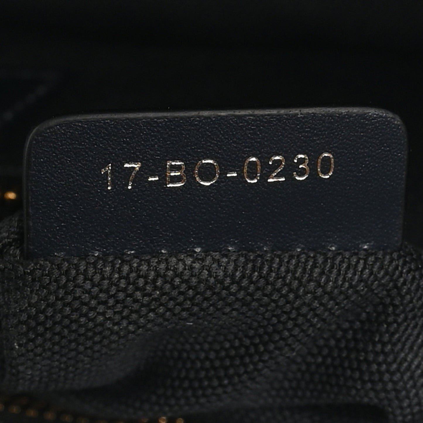 Oblique 30 Montaigne Chain Flap Bag Blue