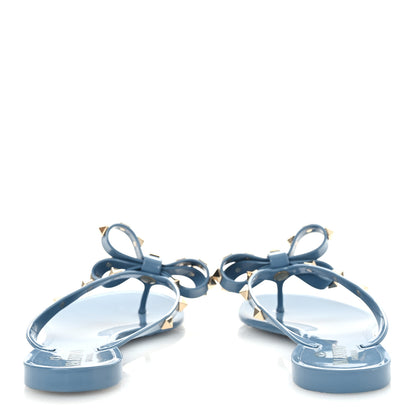 Valentino Garavani PVC Jelly Rockstud Bow Thong Sandals 38 Grey Sky 6 of 10