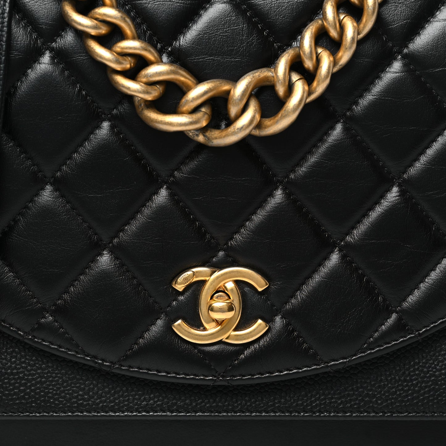 Calfskin Caviar Quilted Chain Handle Flap Black