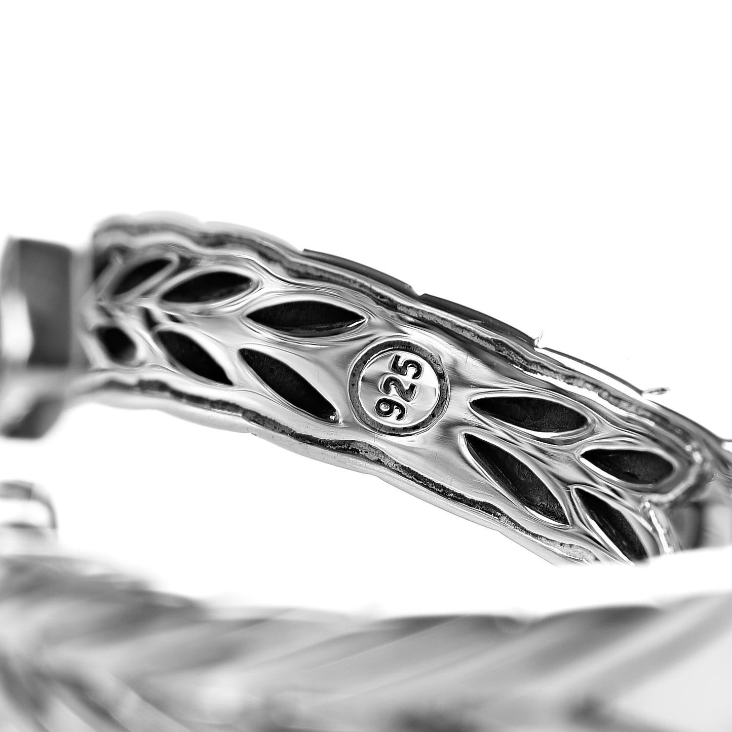 Sterling Silver Black Spinel Modern Chain Bypass Ring 58 8.25