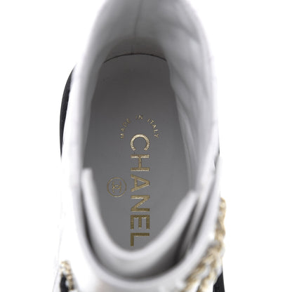 Chanel Shiny Goatskin Calfskin Quilted Lace Up Combat Boots 38.5 White Black 6 of 8