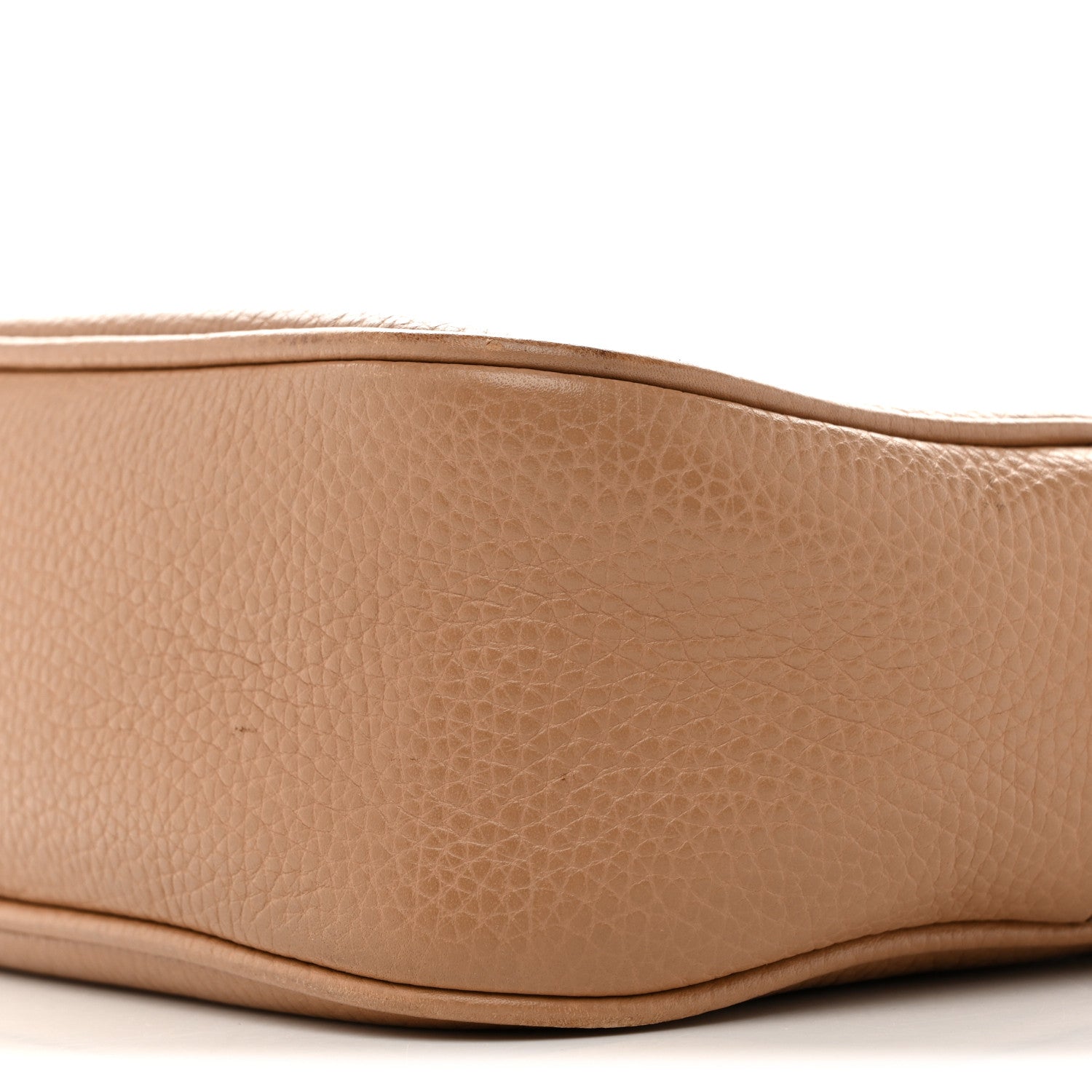 Gucci Pebbled Calfskin Small Soho Disco Bag Camelia 9 of 16