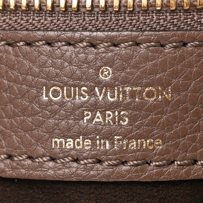 Louis Vuitton Mahina L Gris Perle 6 of 9