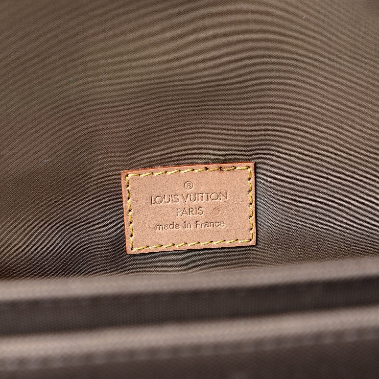 Louis Vuitton Damier Geant Messenger Bag Sable 6 of 15