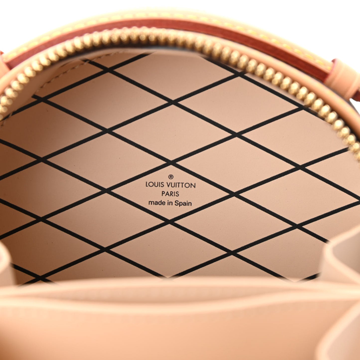 Monogram Mini Boite Chapeau