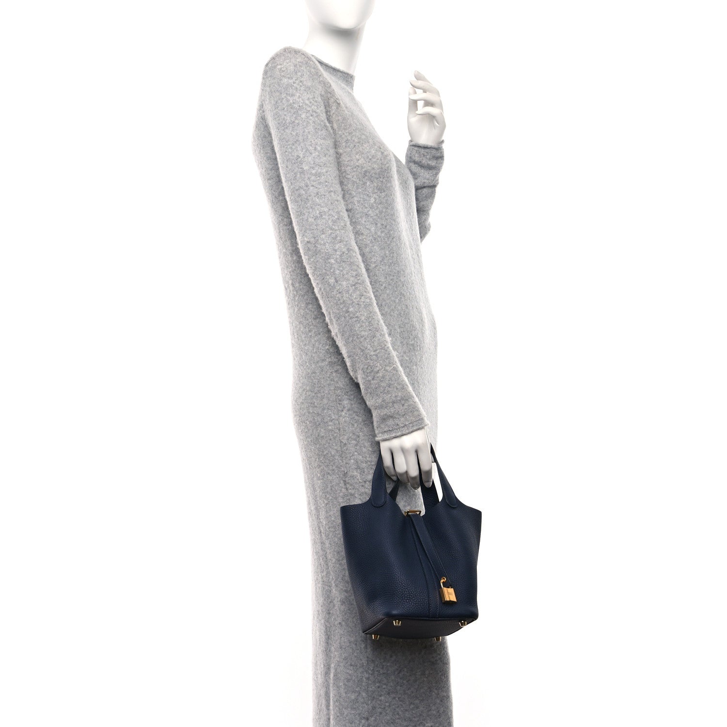 Hermes Taurillon Clemence Picotin Lock 18 PM Bleu Nuit 2 of 9