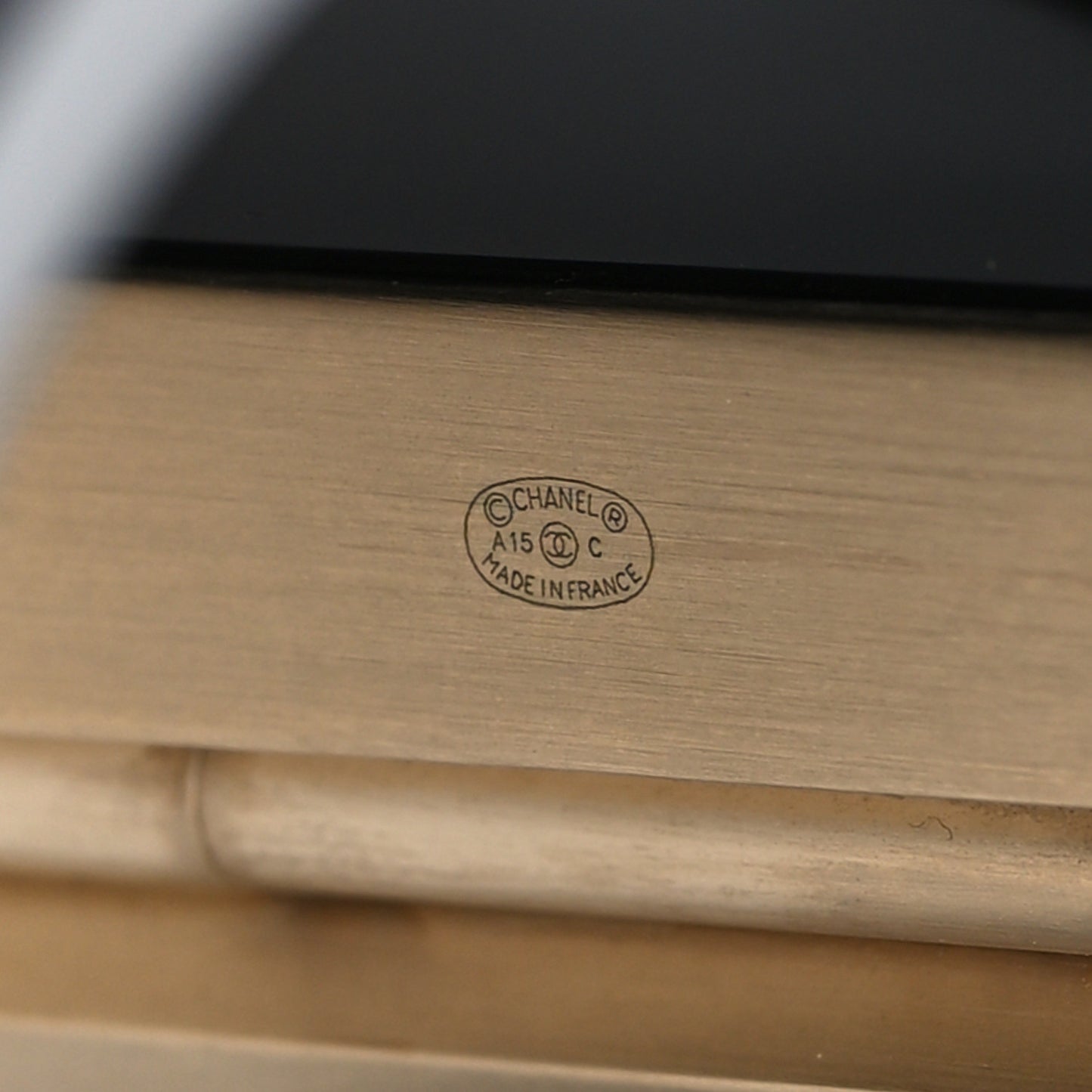 Resin Chain CC Cuff Black Gold