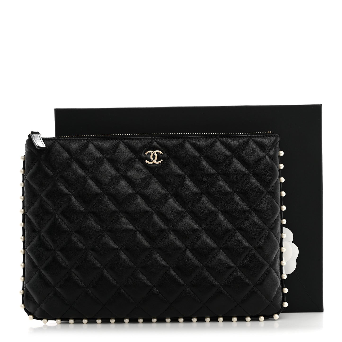 Calfskin Quilted Pearl Medium Cosmetic Case Black