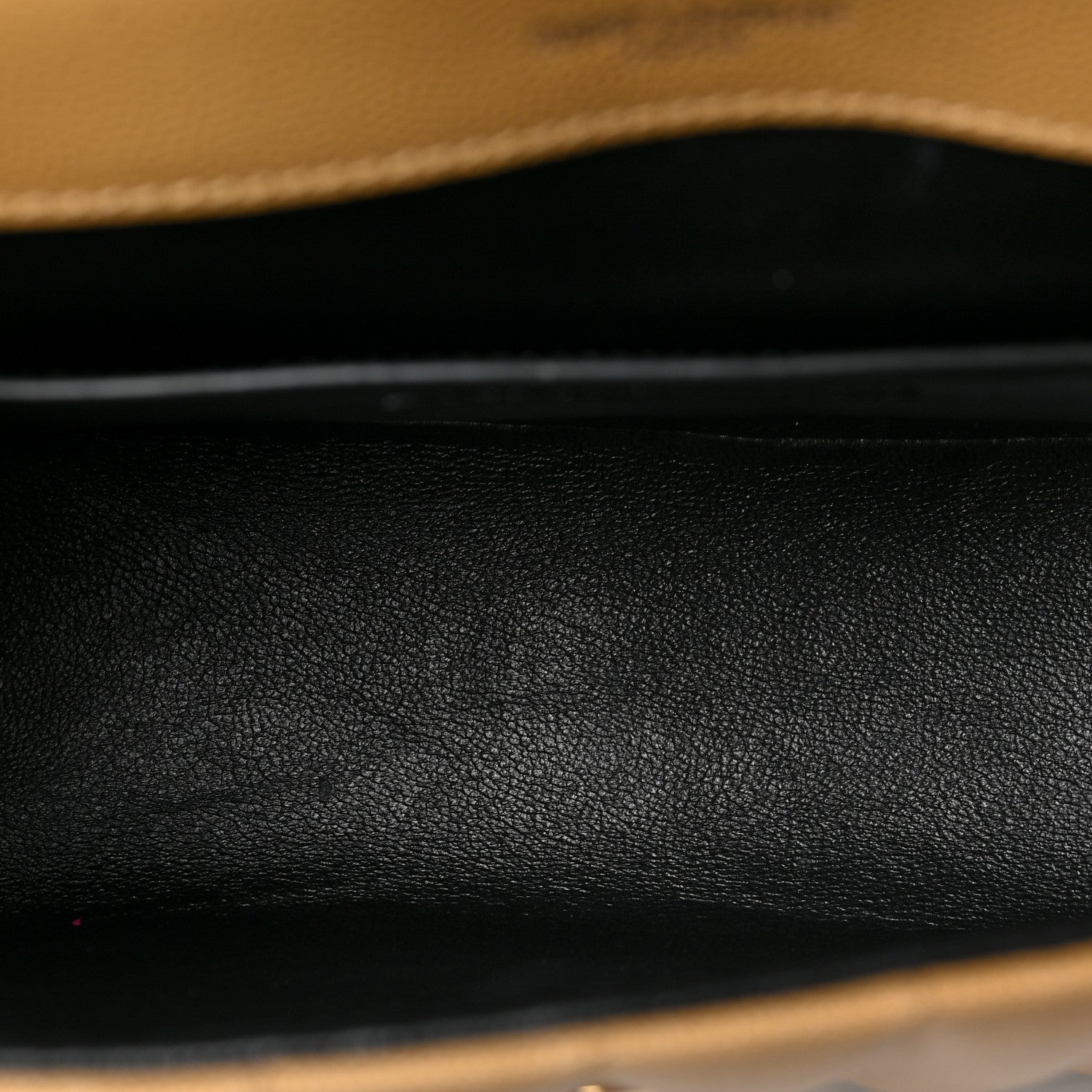 Saint Laurent Grain De Poudre Matelasse Monogram Medium Vicky Chain Bag Dark Beige 5 of 8