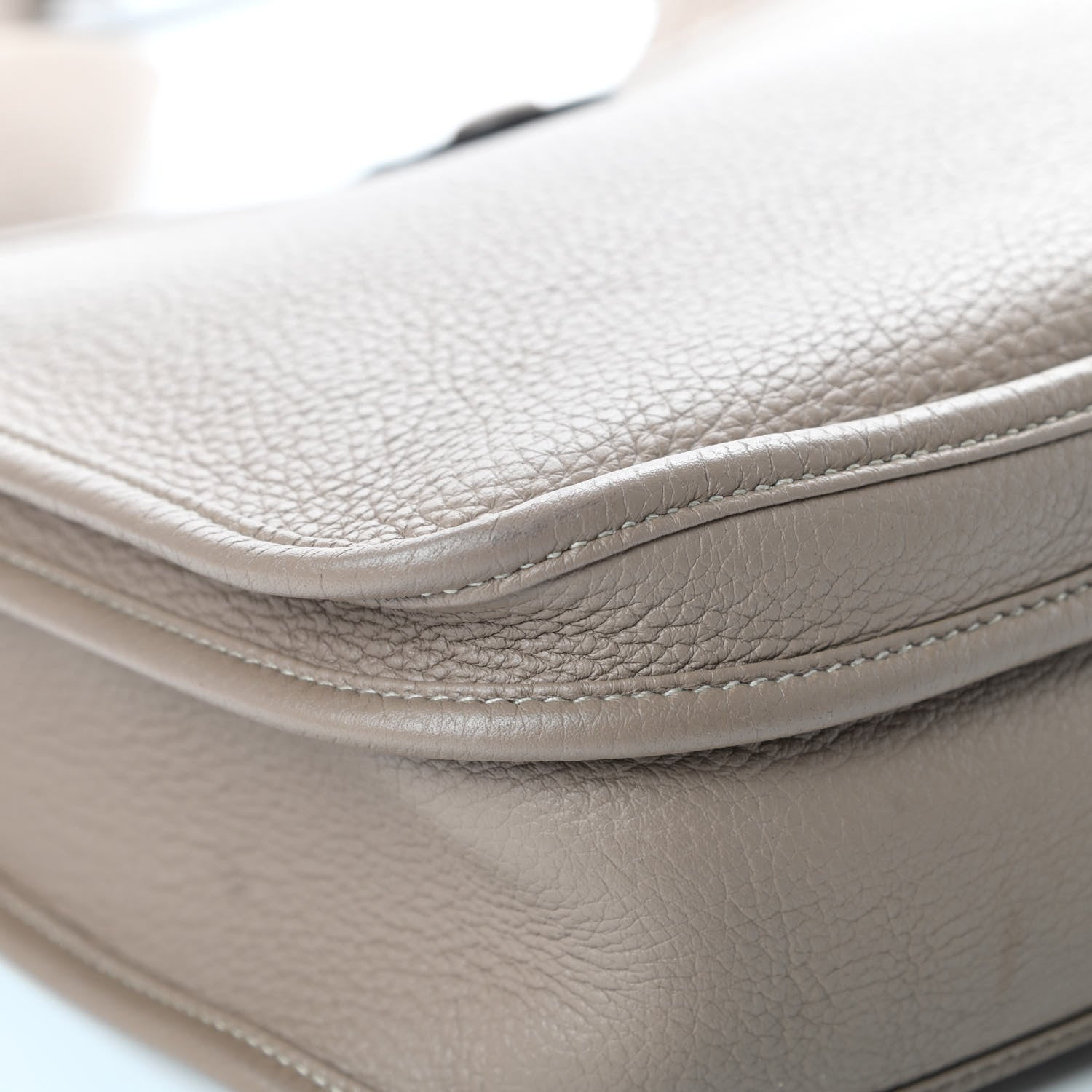 Hermes Taurillon Clemence Evelyne III PM Gris Tourterelle 12 of 14