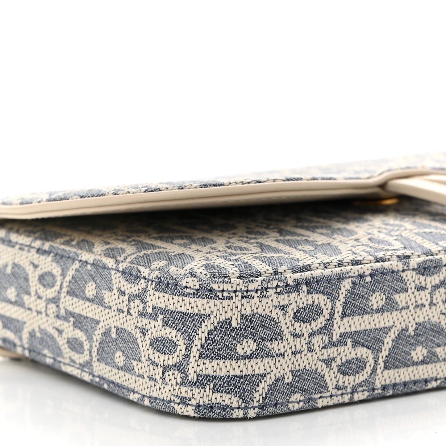 Chambray Oblique Pouch With Strap Blue Light Biscuit Blue Light Biscuit