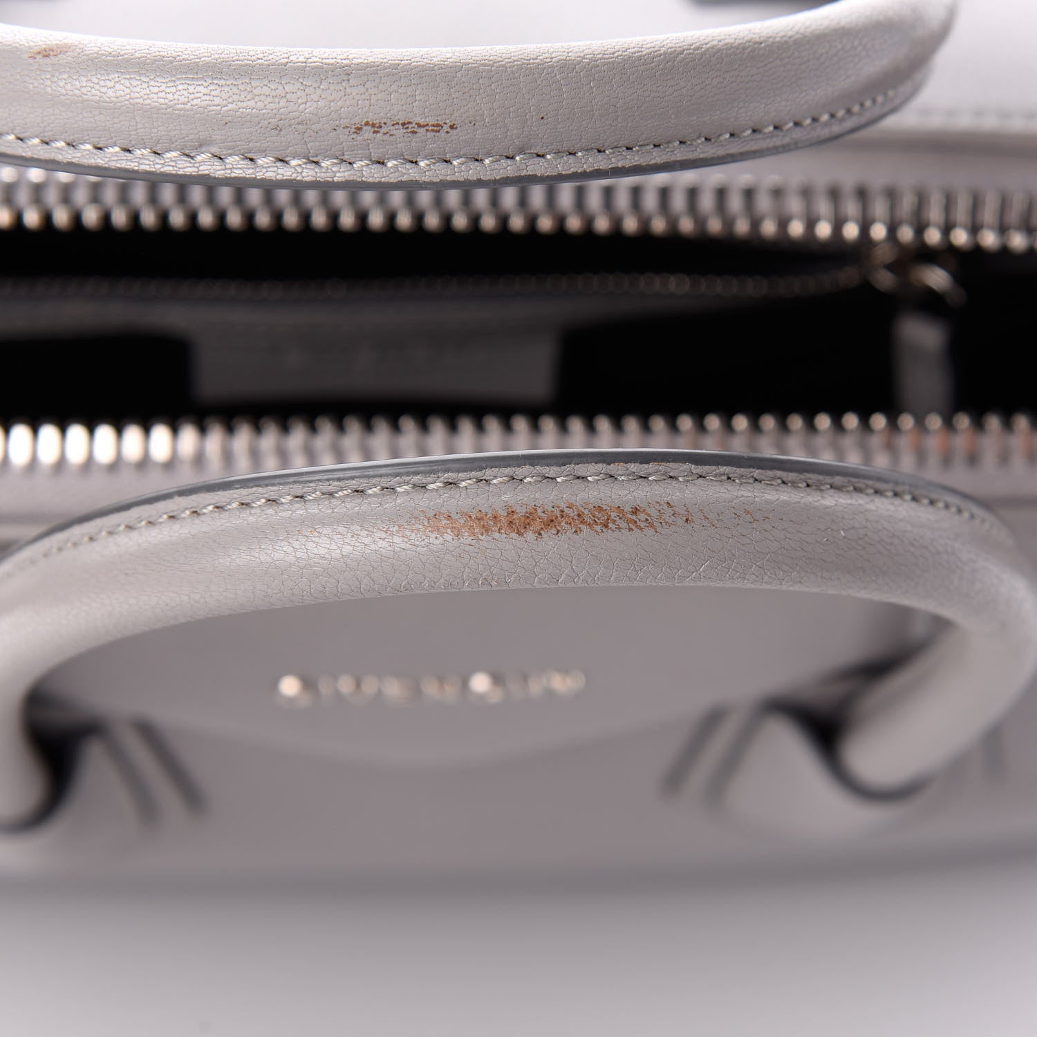 Givenchy Sugar Goatskin Medium Antigona Pearl Grey 7 of 10